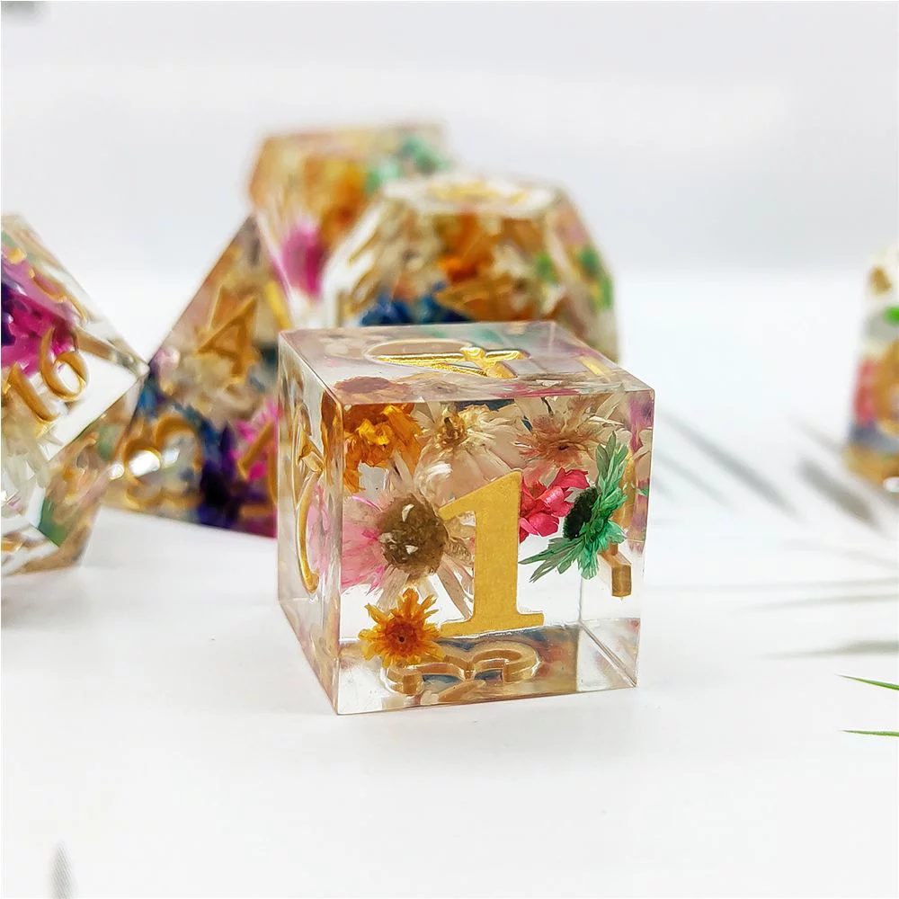 7 pieces of Resin flower dice set Dungeons & Dragons RPG Role-playing board game Dice D20 D12 D10 D8 D6 D4 Sharp Edge Dice
