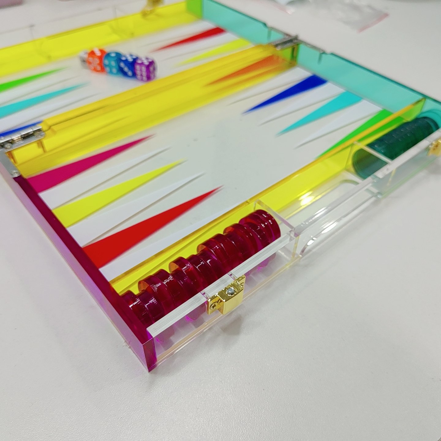 2024 Sunrise Transparent Customized Acrylic Backgammon Table Acrylic Colorful Lucite Board Free Design Acrylic Backgammon