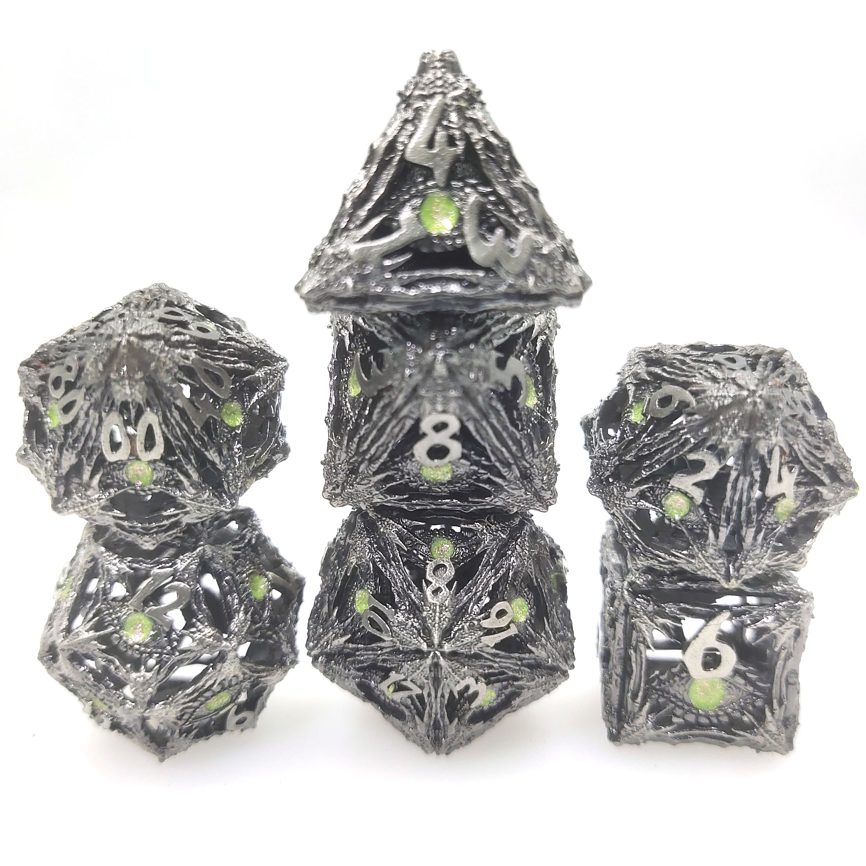 Competitive Price Unique Polyhedral Dragon Hollow Metal Dice Set for DND RPG Games