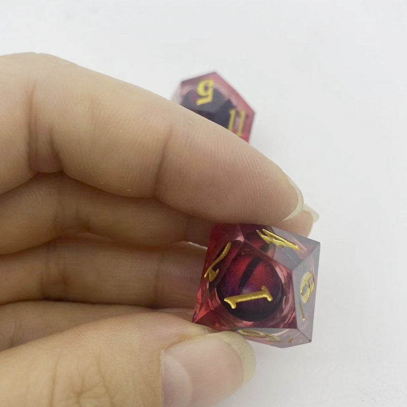 Polyhedral resin D20 DND Dice Set 16mm Sharp edge Christmas Liquid Core Eyeball Longan Planet dice can be customized