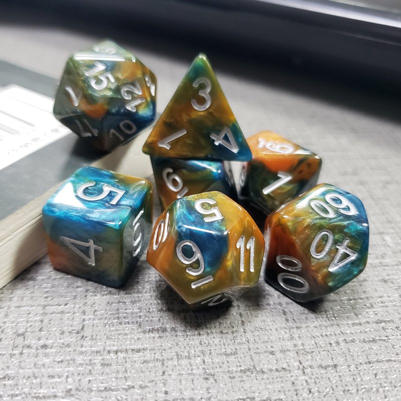 Custom 7 Piece Numbers Polyhedral Mixed Marble Color Solid 16Mm Sided Round Soft Edge Rainbow Plastic Playing Game Dnd Dices Set