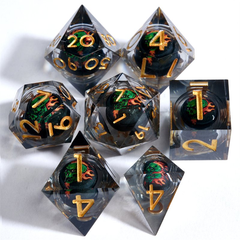 Halloween Skull Series 7-piece Rpg Resin Longan Dice Set, Dnd Role Playing Gift Desktop Game Resin Dnd Dice Set