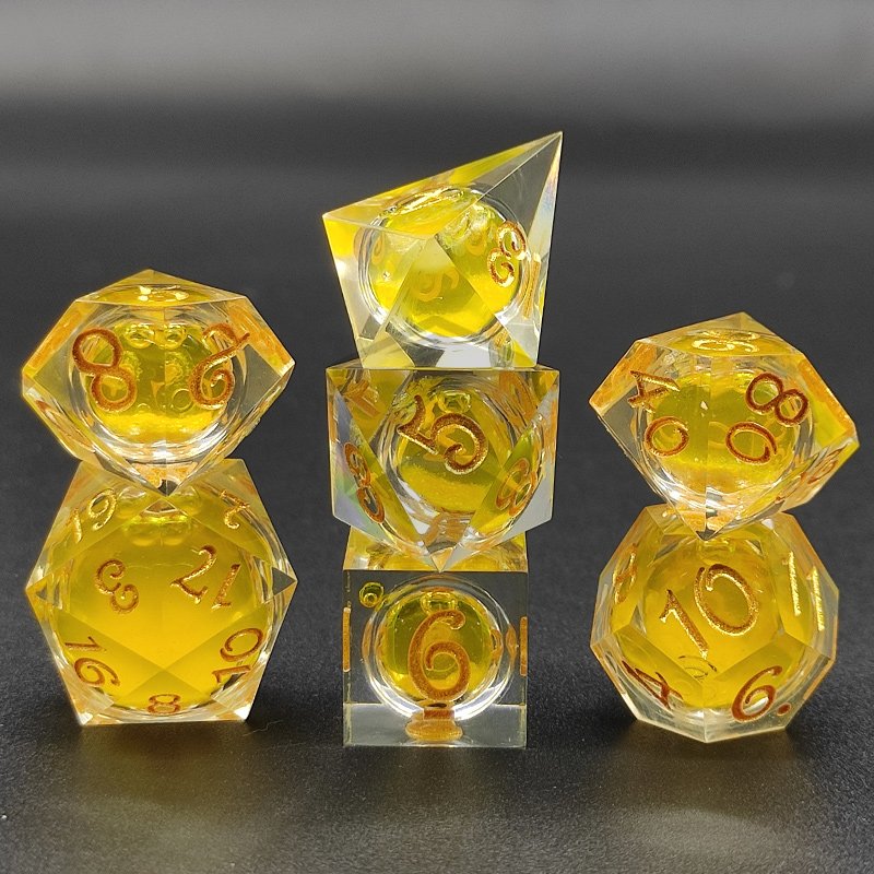 Polyhedral Liquid Core Multi-colors Dice Set Marvel Gaming Dice Accessories DND Liquid Resin Dice Set