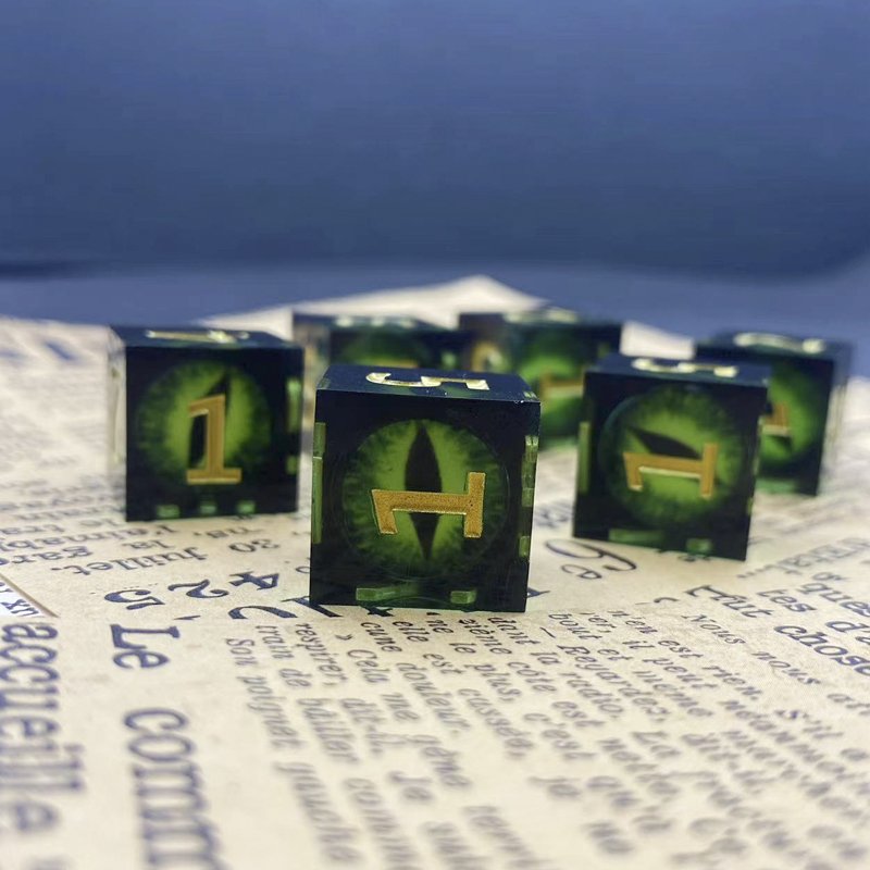 Handmade 16mm Resin D6 Dice Set Custom Polyhedral 6 Piece Resin Cube Shape DND Board Game Dungeons Dragons Sharp Edge Corners