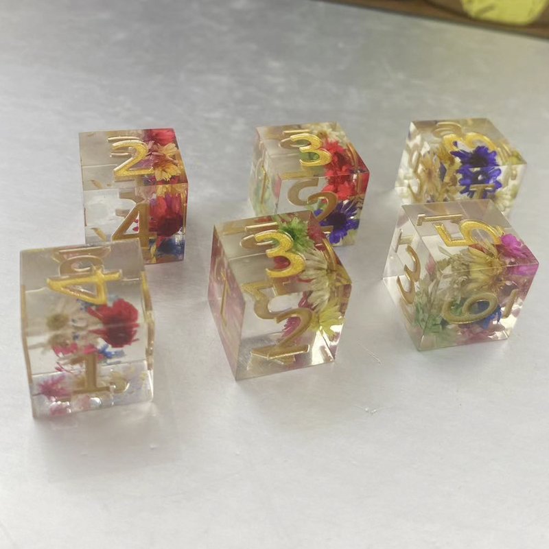 Sharp Edge Resin Flower Dice Set D6 6 Dragons TRPG Run Group DND Board Game Accessories
