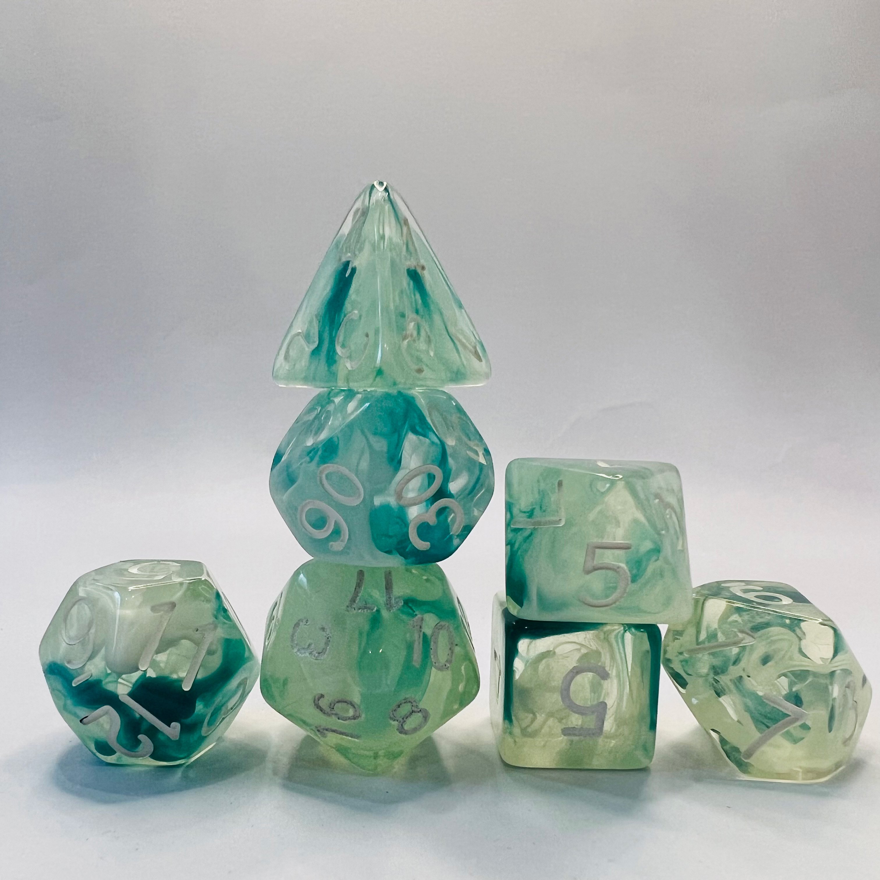 Polyhedral Dice Set Fit Dungeons And Dragons Smoke Dnd Dice For Adult Game D&D Dungeons And Dragons Gaming Dice