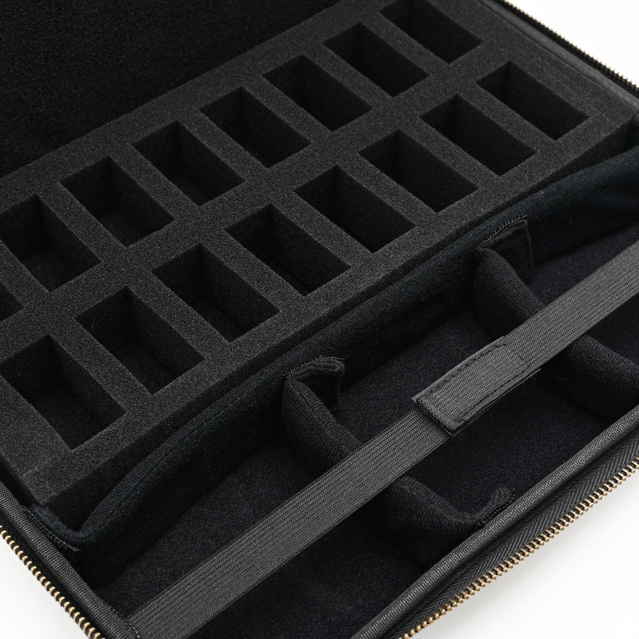 RPG Dice Holder Trading Card Case DND Miniature Carrying Case For War-hammer 40k, Guide, Maps