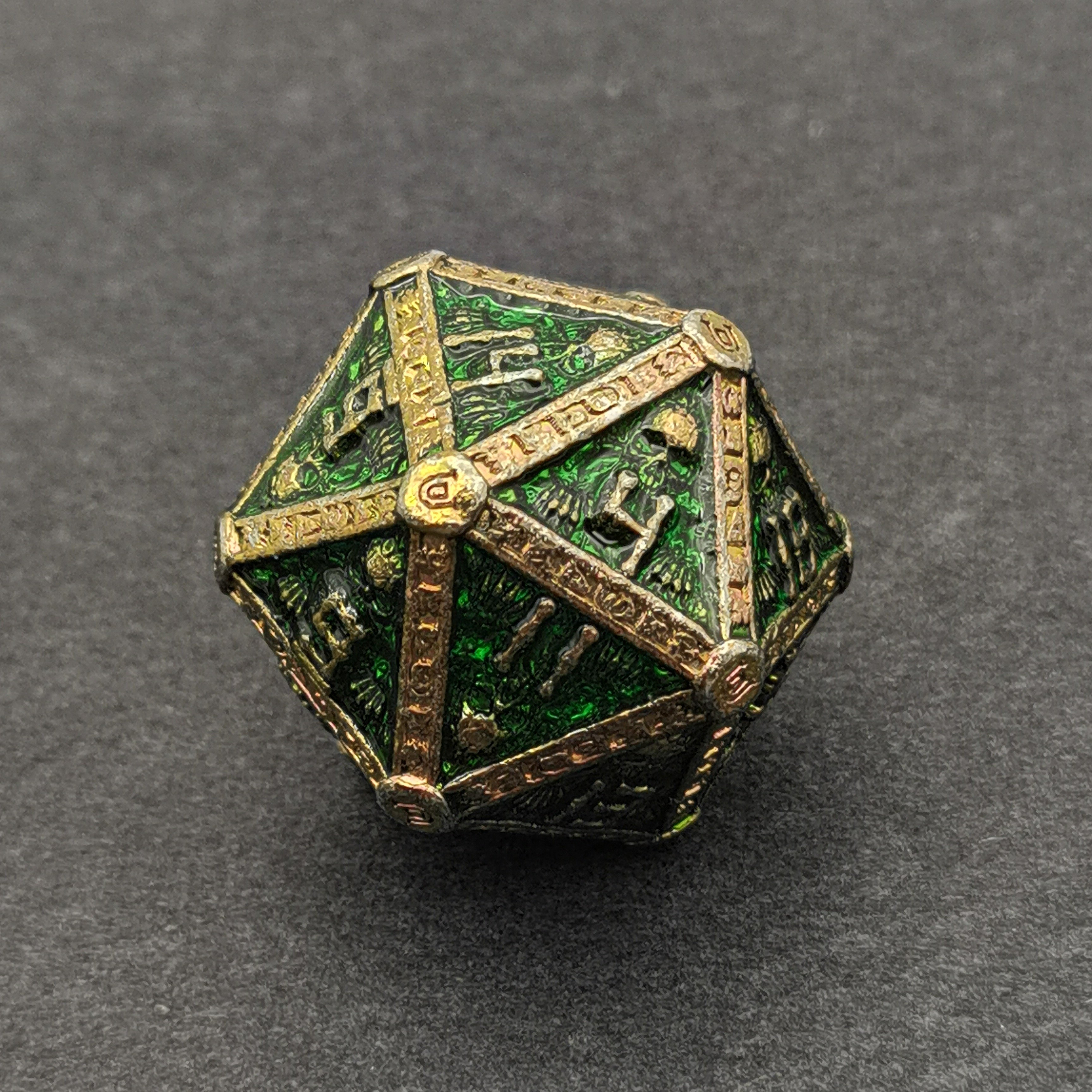 Hot Sale Polyhedral Solid Metal Dice Set Custom RPG Accessories Tabletop Board Games DND Metal Dice Set Made Zinc Alloy Copper