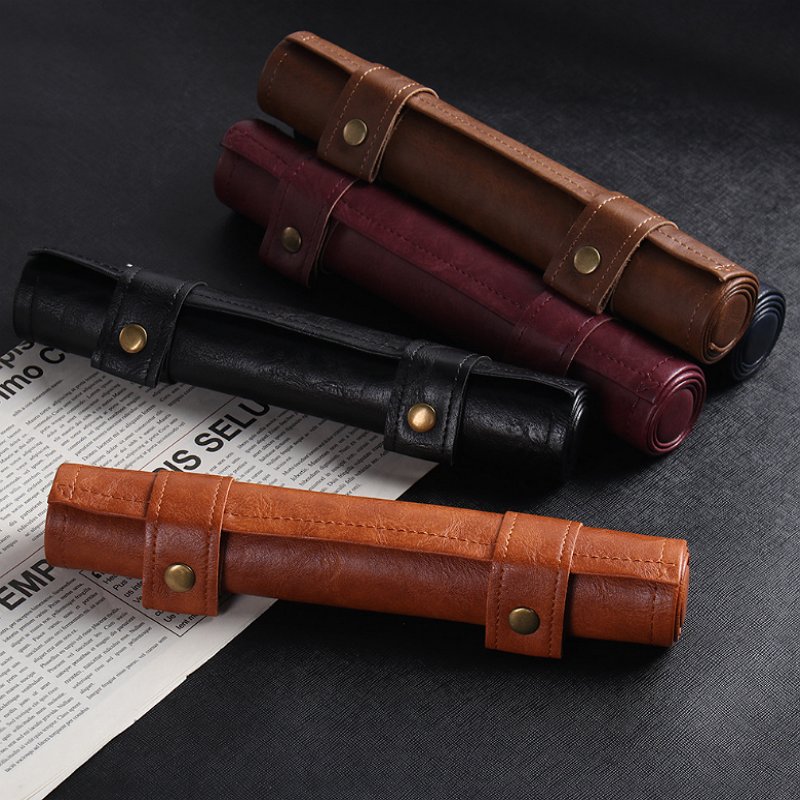 High Quality Portable Dice Storage Bag Deluxe Dice Case PU Leather Zipper Roll Dice Mat