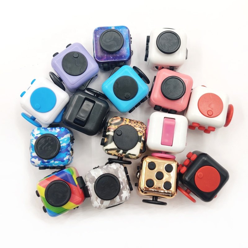 YUWEI Sensory Toys Autism Anti Stress Relief Toy Desk Cubo Finger Anxiety Autism Sensory Decompression Dice Boring Toys