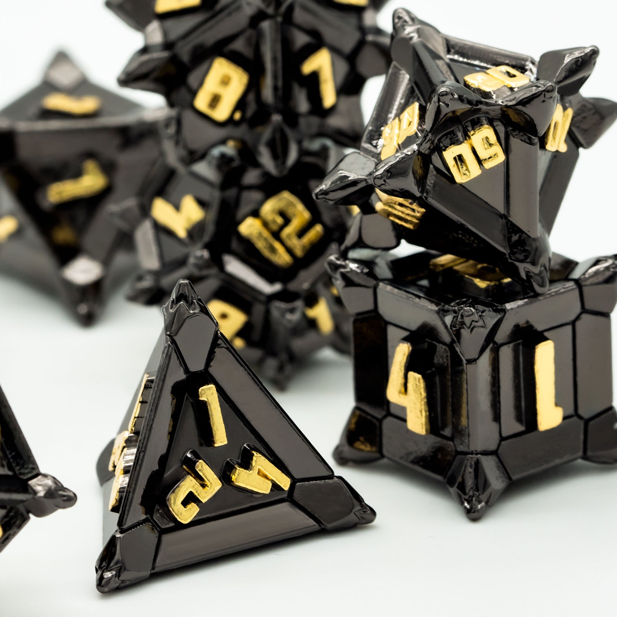 Udixi polyhedral 16mm Dungeons and Dragons rpg dice custom logo metal dice set Pinwheel