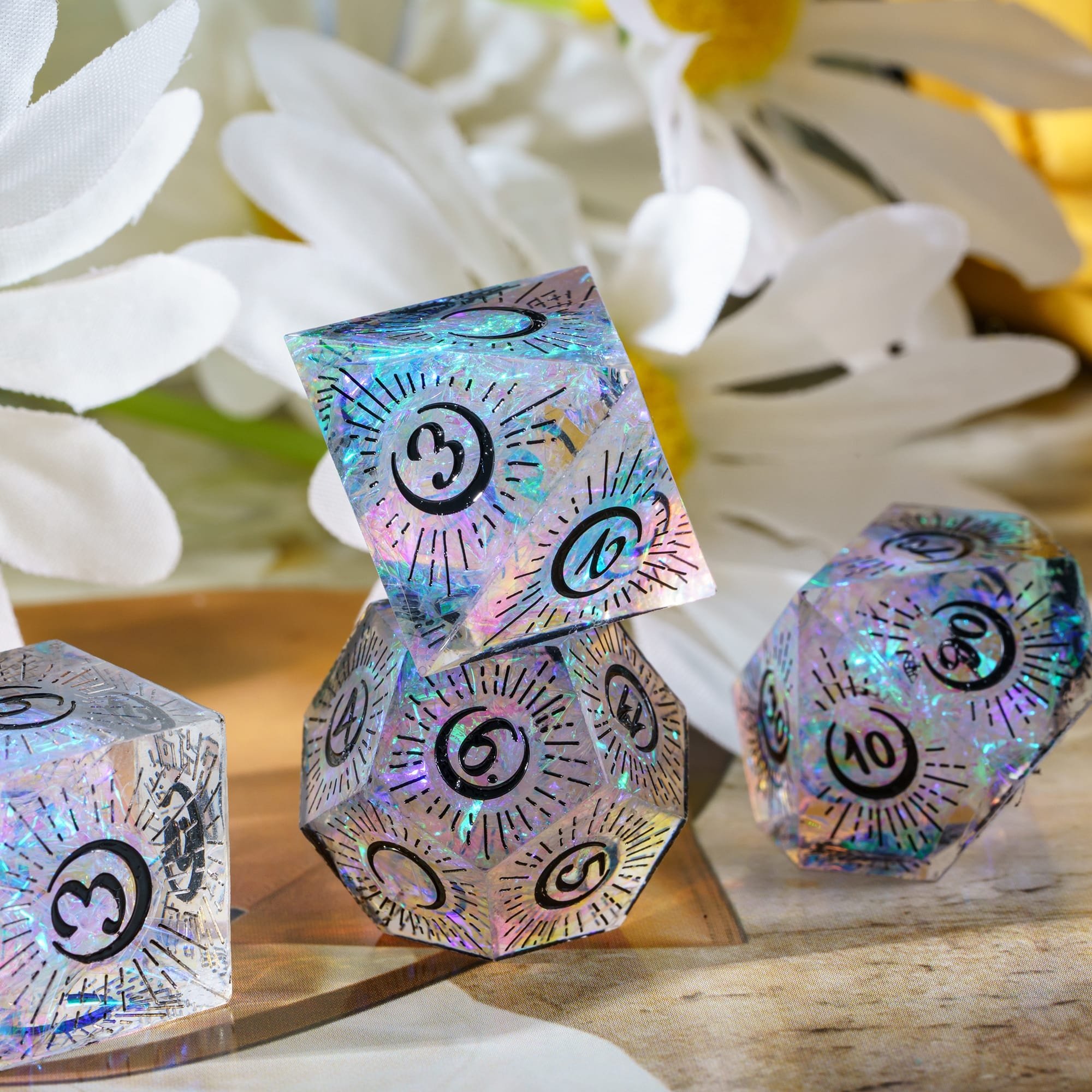 Udixi Custom Handmade sharp Rising Moon Pattern Resin Dice Dungeons and Dragons DND board game Dice Set
