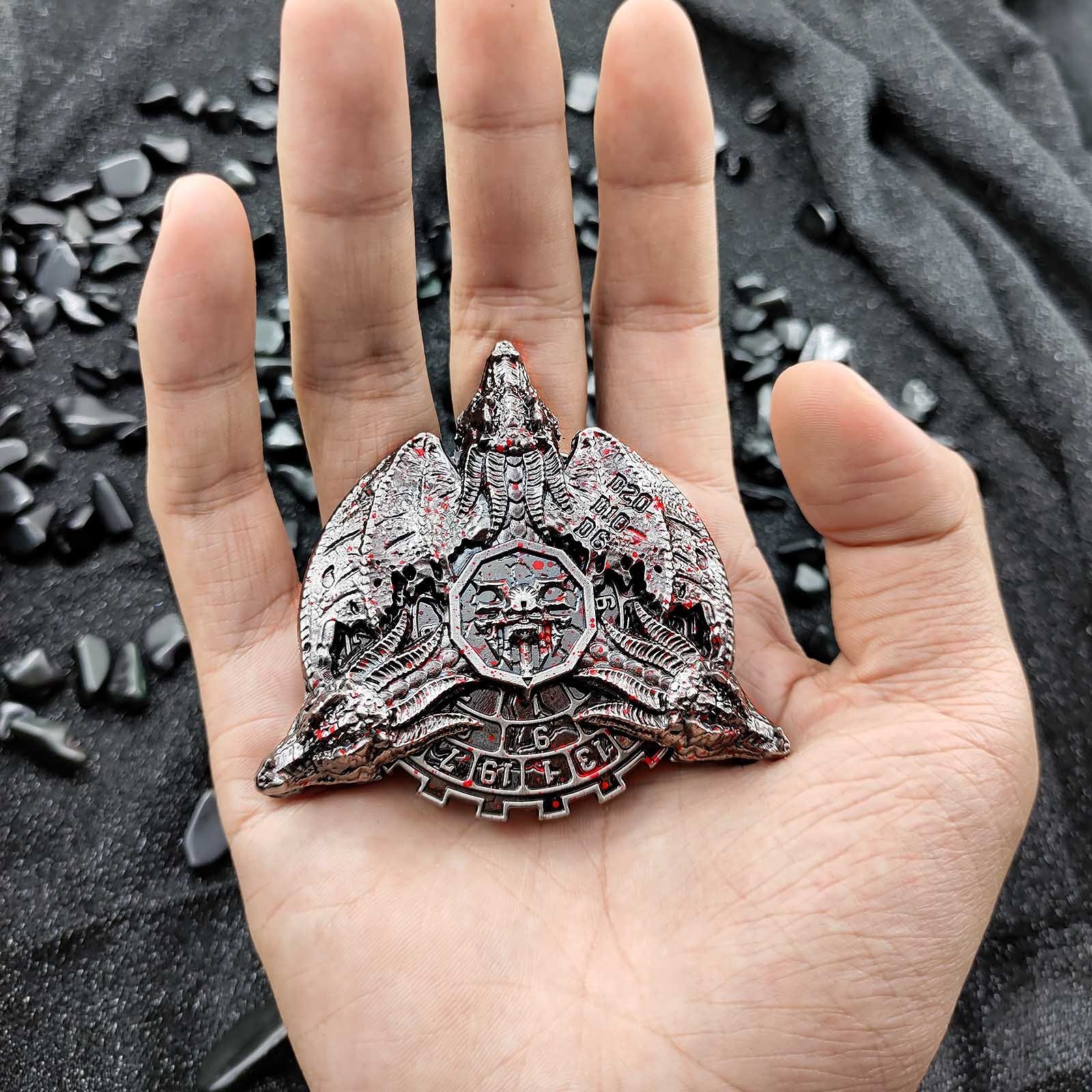 Demon Dragon DND Dragons Blood Stained Spinner Dice Stress Relief Toys Rotating Fingertip Metal Dice for Warhammer 40K