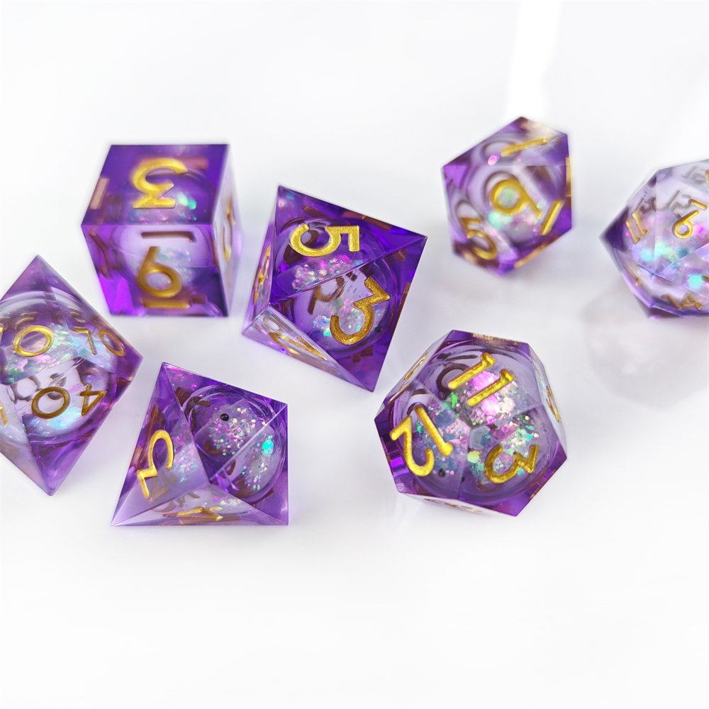 Role-playing Game DND Dice D4 D6 D8 D10 D12 D20 7pcs Transparent Purple Liquid Core Resin Dice Set