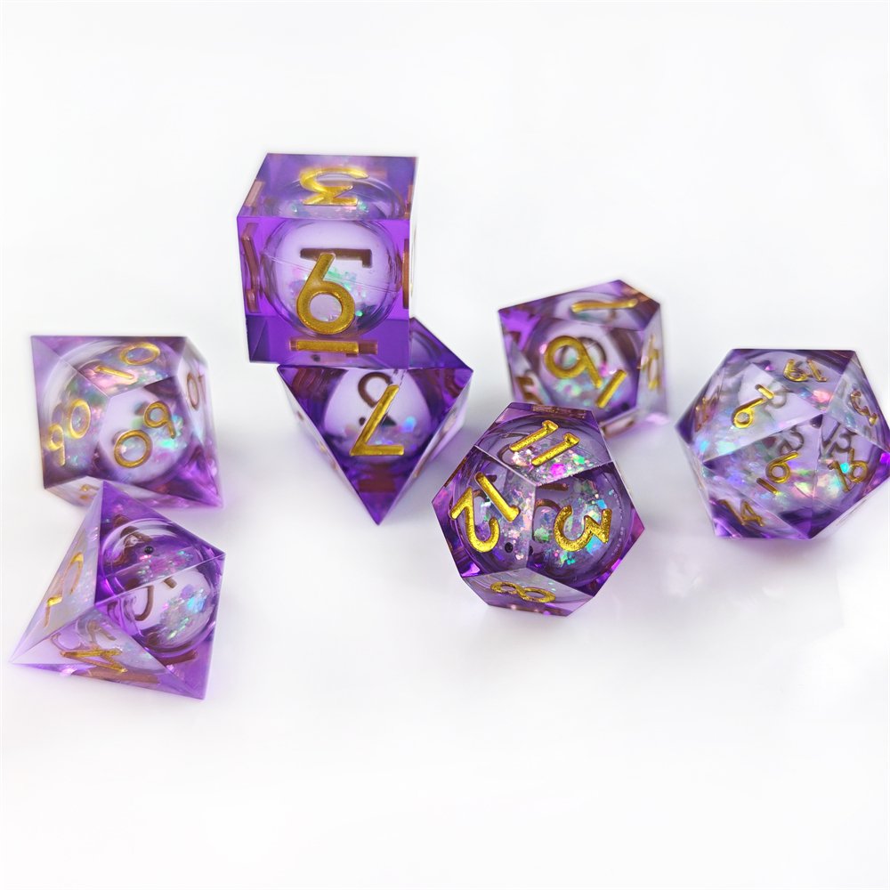 Role-playing Game DND Dice D4 D6 D8 D10 D12 D20 7pcs Transparent Purple Liquid Core Resin Dice Set