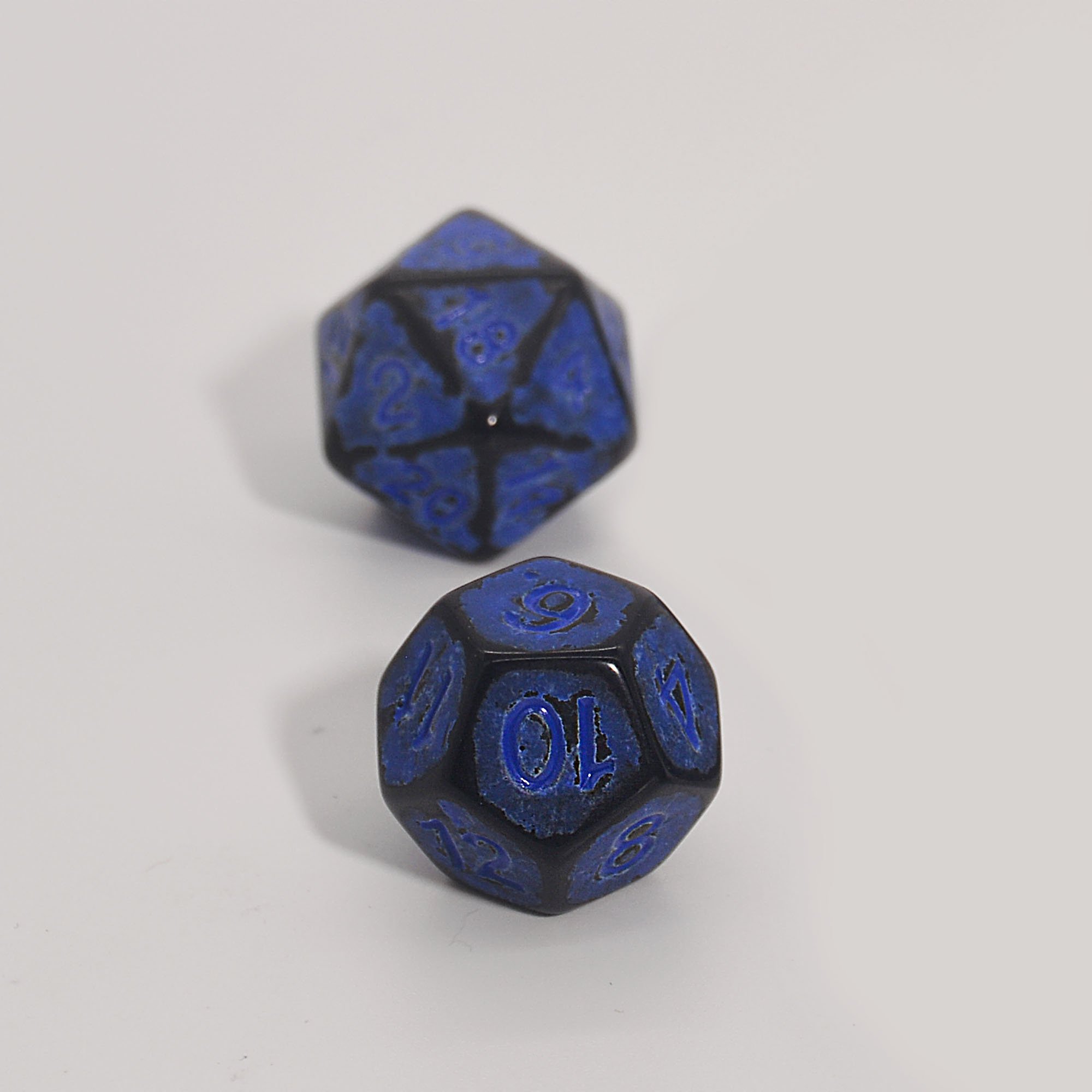 Factory Wholesale 9mm D6 D8 D10 Dnd Games red black white Casino Dice for Club
