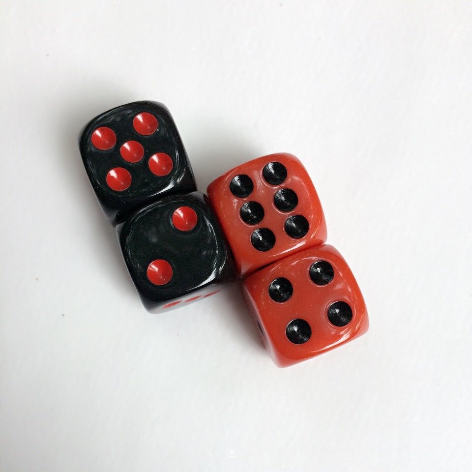 Transparent 6 Sided 16mm RPG Dice for DND MTG Tenzi Yahtze Bunco Tabletop Games & Math Teaching Die Format