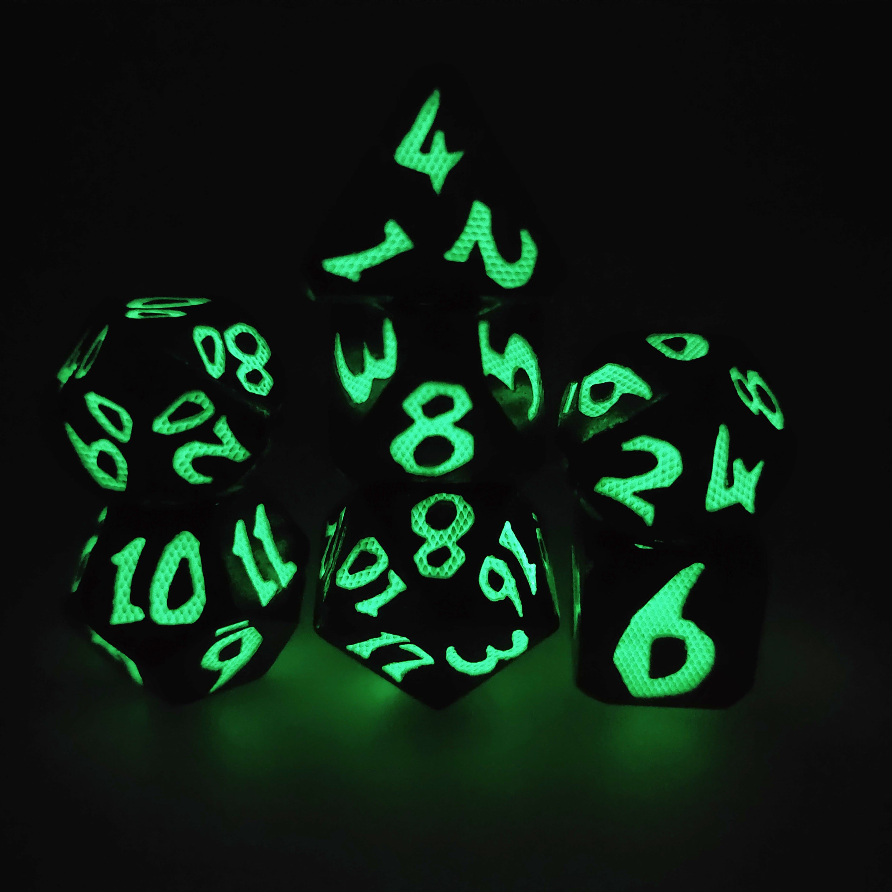 Green Glowing Dice 7 PCS Polyhedral Dice Set for Rpg Dungeons And Dragons Board Game Metal Dice Set