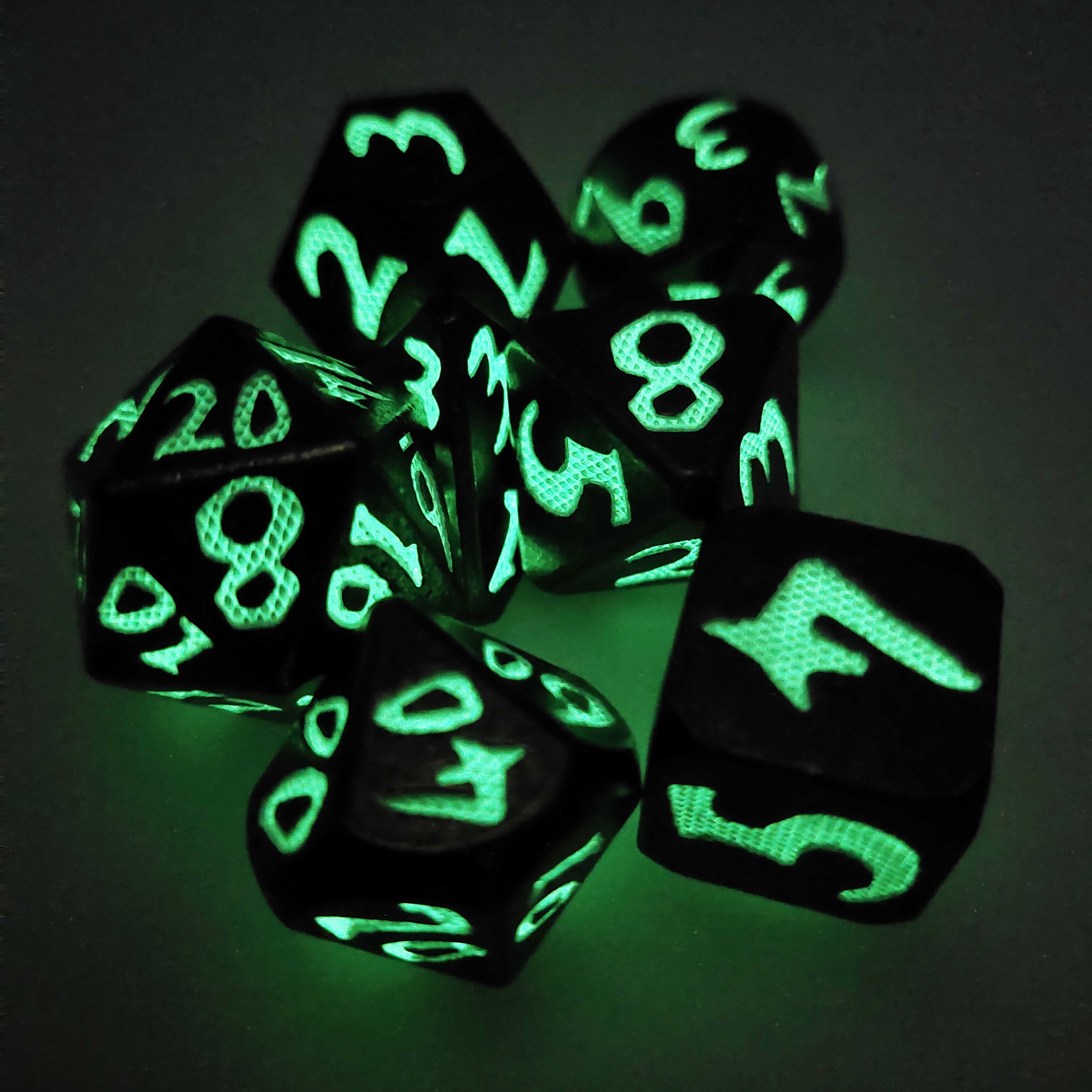 Green Glowing Dice 7 PCS Polyhedral Dice Set for Rpg Dungeons And Dragons Board Game Metal Dice Set