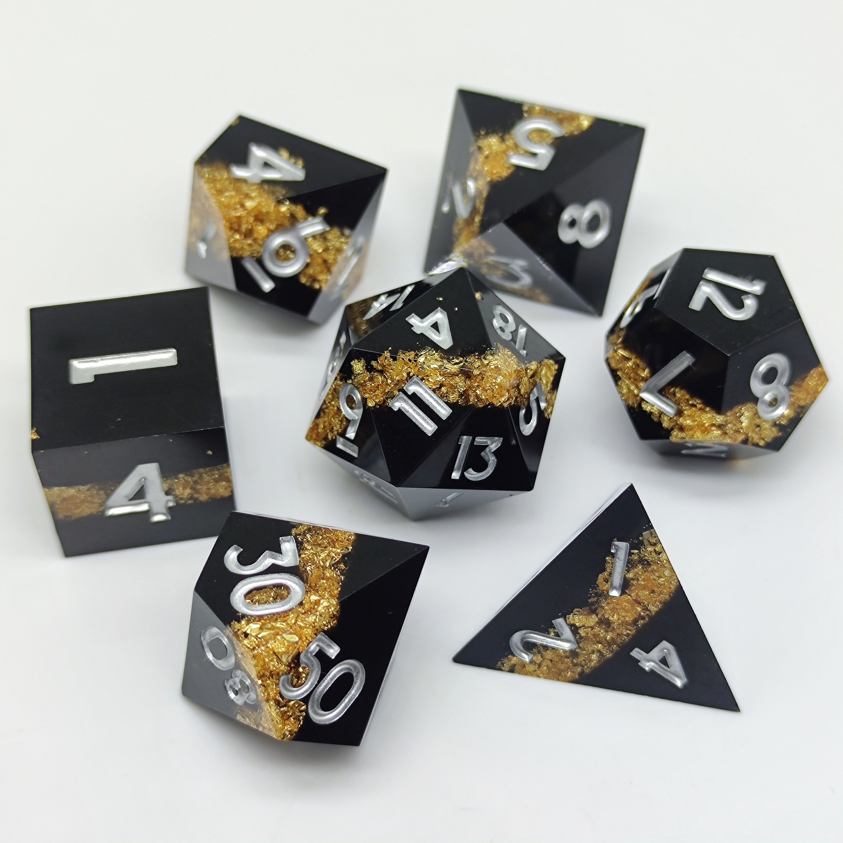 7 piece New premium shiny purple gold digital polyhedron acute Angle resin dice set dnd