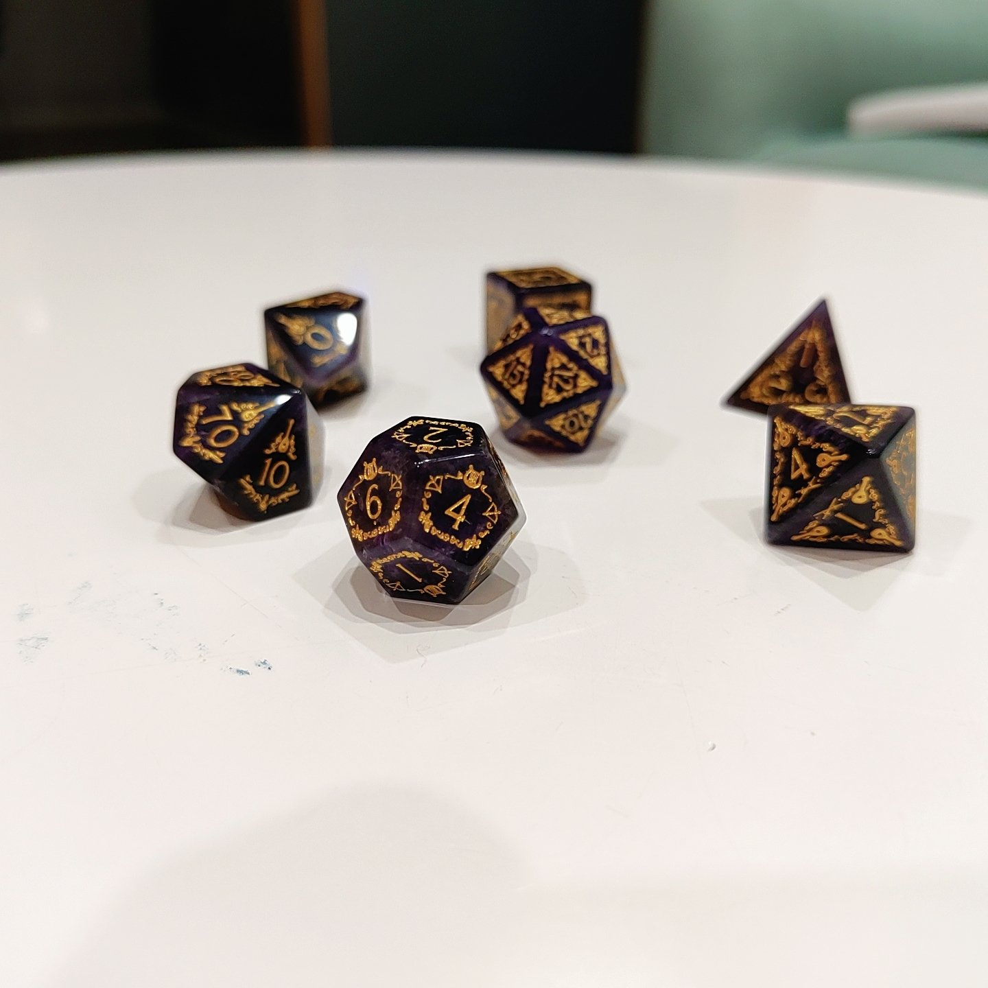 Gemstone Dice High Quality K9 New Style Custom DND Natural Gemstone Amethyst Game Dice, handmade Engraved stone dice For DnD RPG