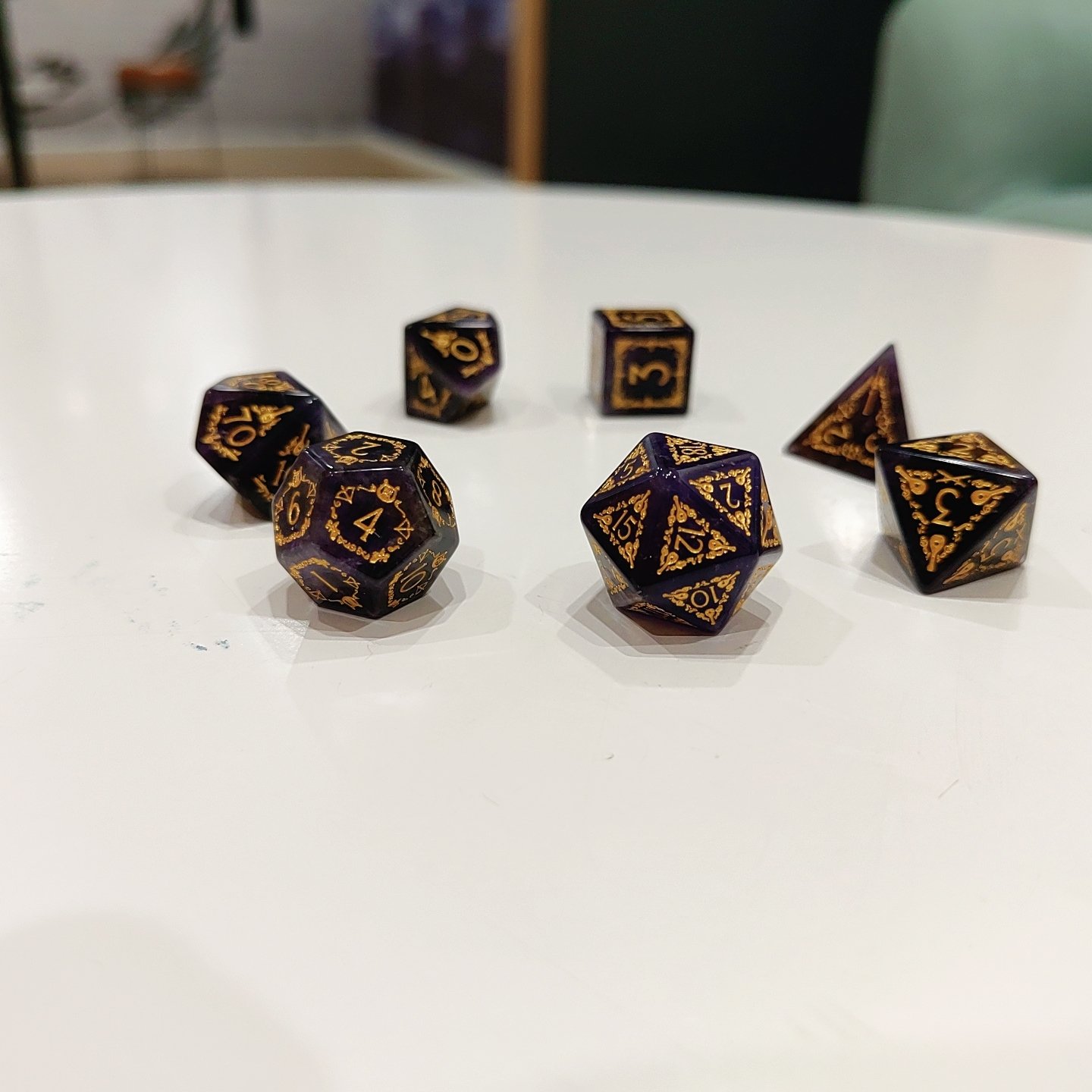 Gemstone Dice High Quality K9 New Style Custom DND Natural Gemstone Amethyst Game Dice, handmade Engraved stone dice For DnD RPG