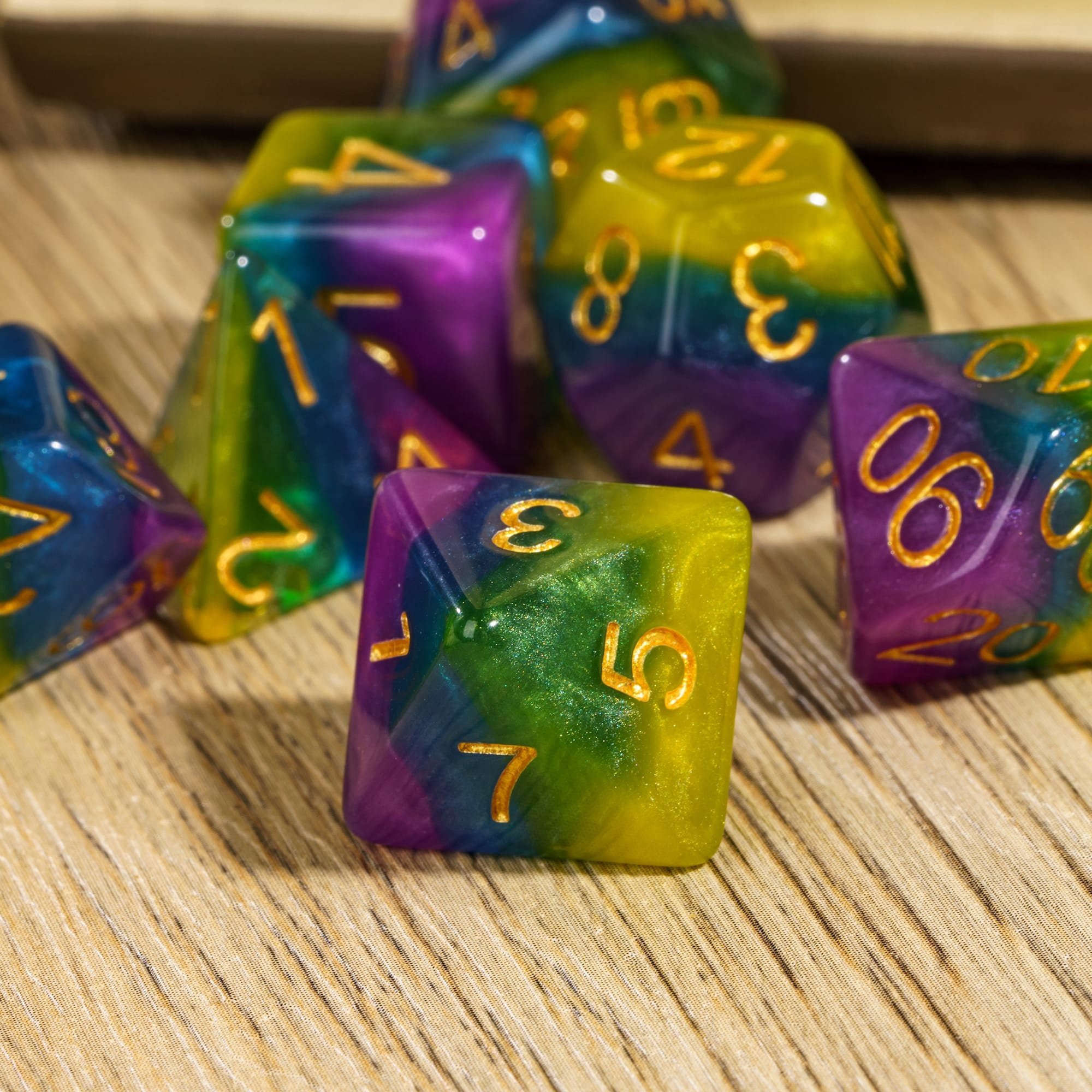 Udixi Oblique Layer Dice Dungeons and Dragons DND role-playing game RPG board game resin Dice Set