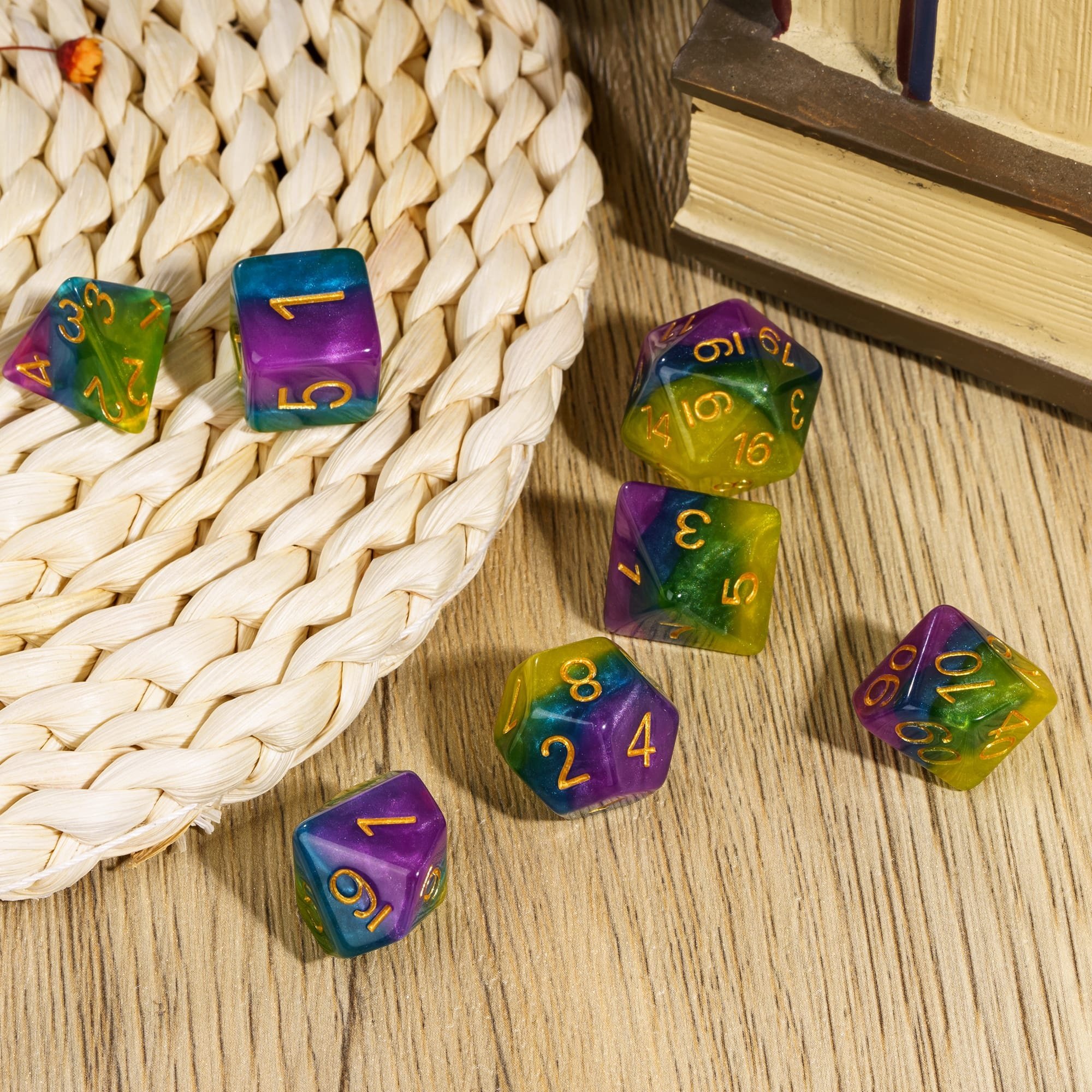 Udixi Oblique Layer Dice Dungeons and Dragons DND role-playing game RPG board game resin Dice Set
