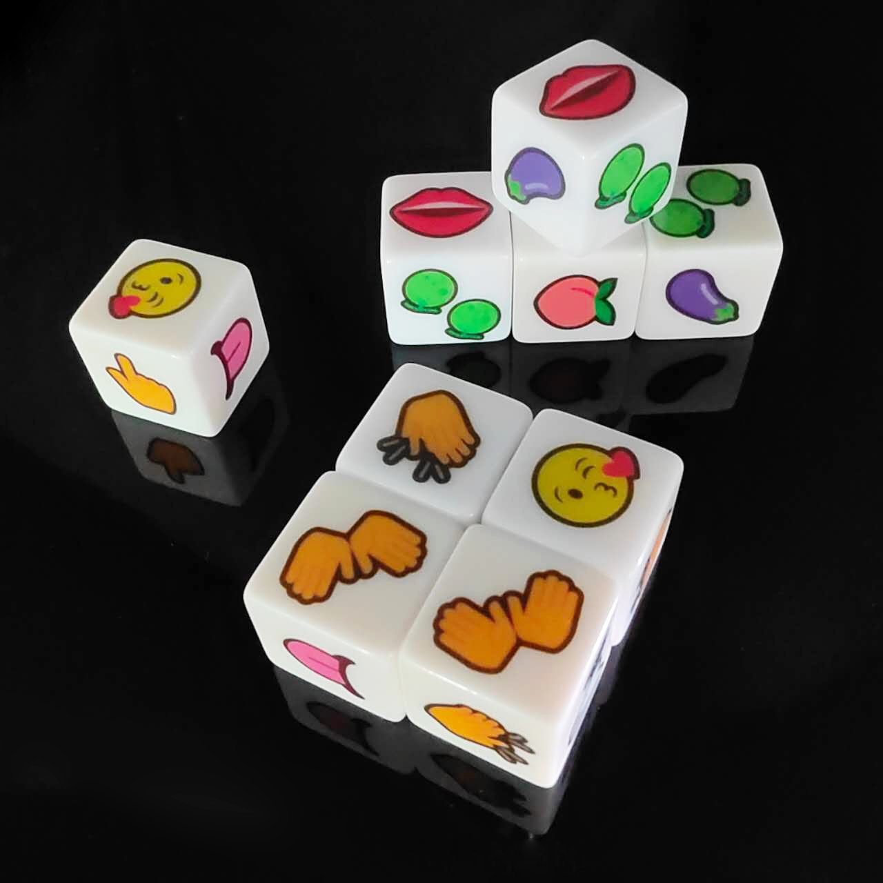 Cheap Prices Board Game Bulk Wholesale Custom Logo Personalized Acrylic 16mm Dice Set Zip With A Variety Fruit Patterns