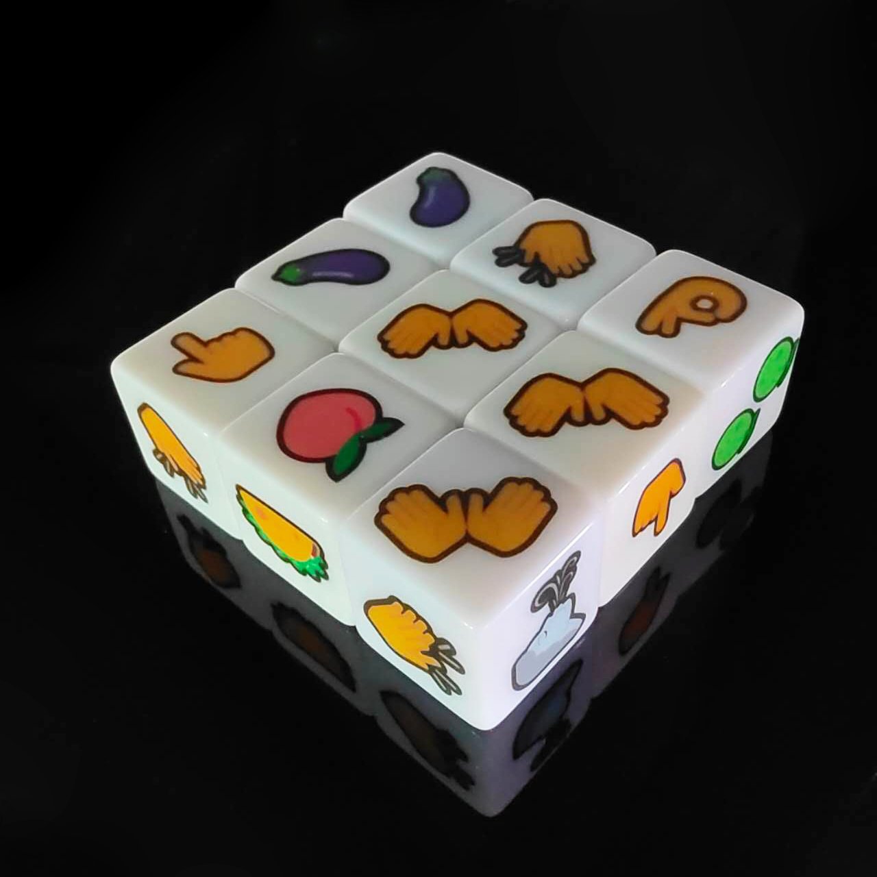Cheap Prices Board Game Bulk Wholesale Custom Logo Personalized Acrylic 16mm Dice Set Zip With A Variety Fruit Patterns