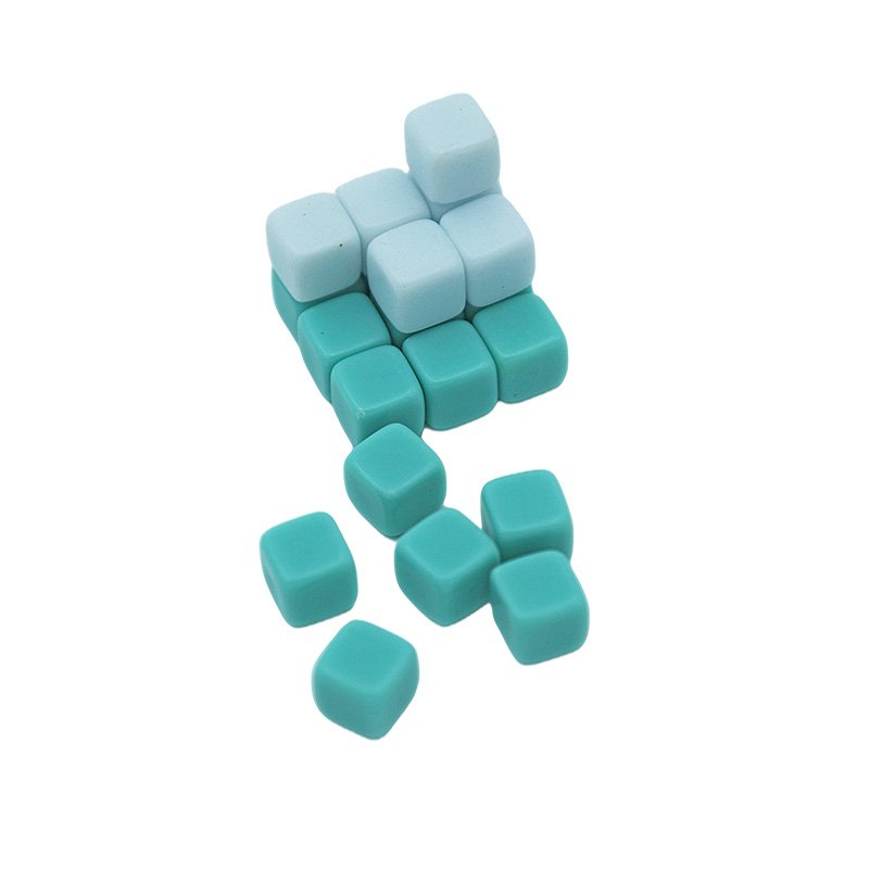 High Quality Customized 8mm Color Cube Acrylic Dice Engraved Logo Game Dice