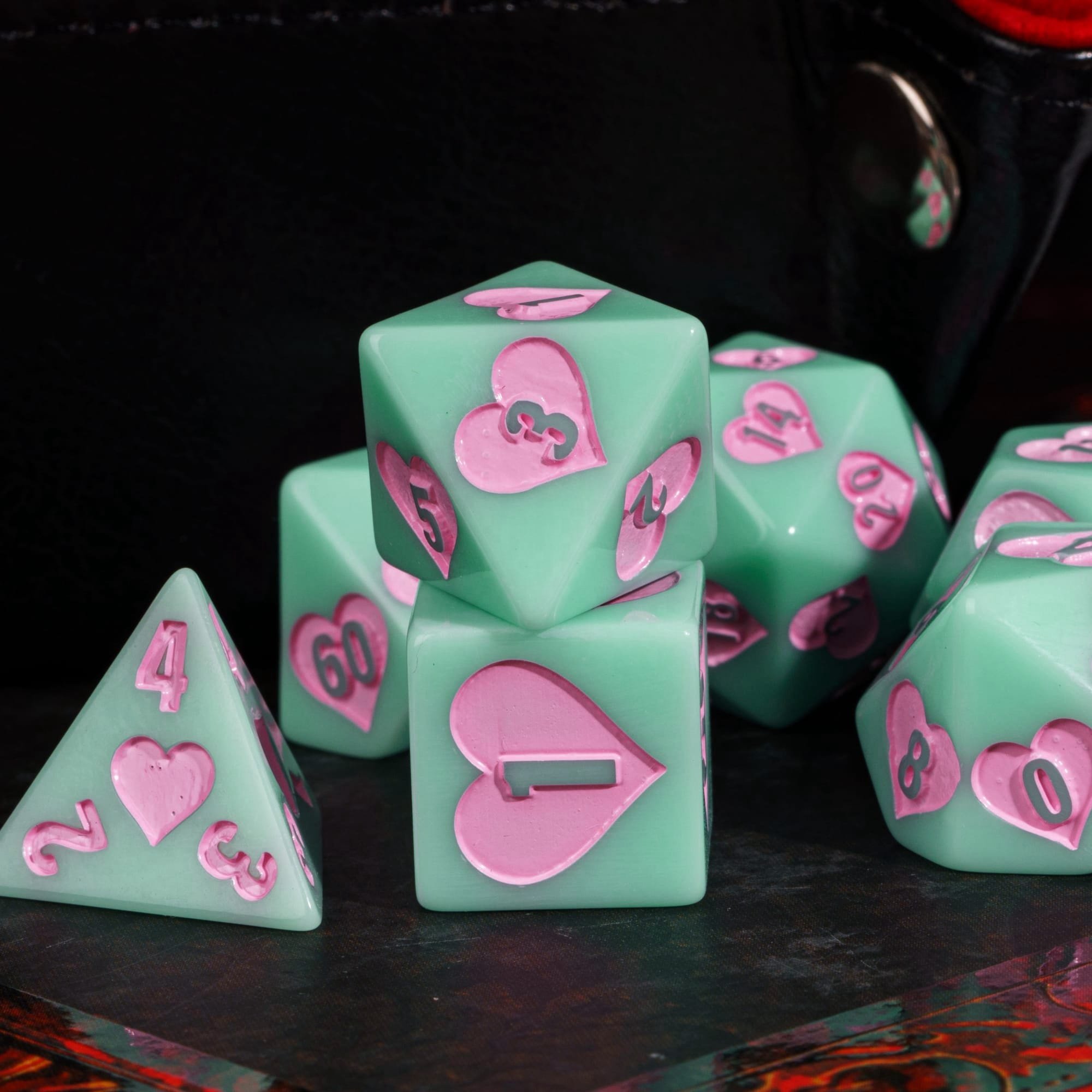 Udixi Heart Resin Dice dungeons and dragons DND RPG game dice set board game dice
