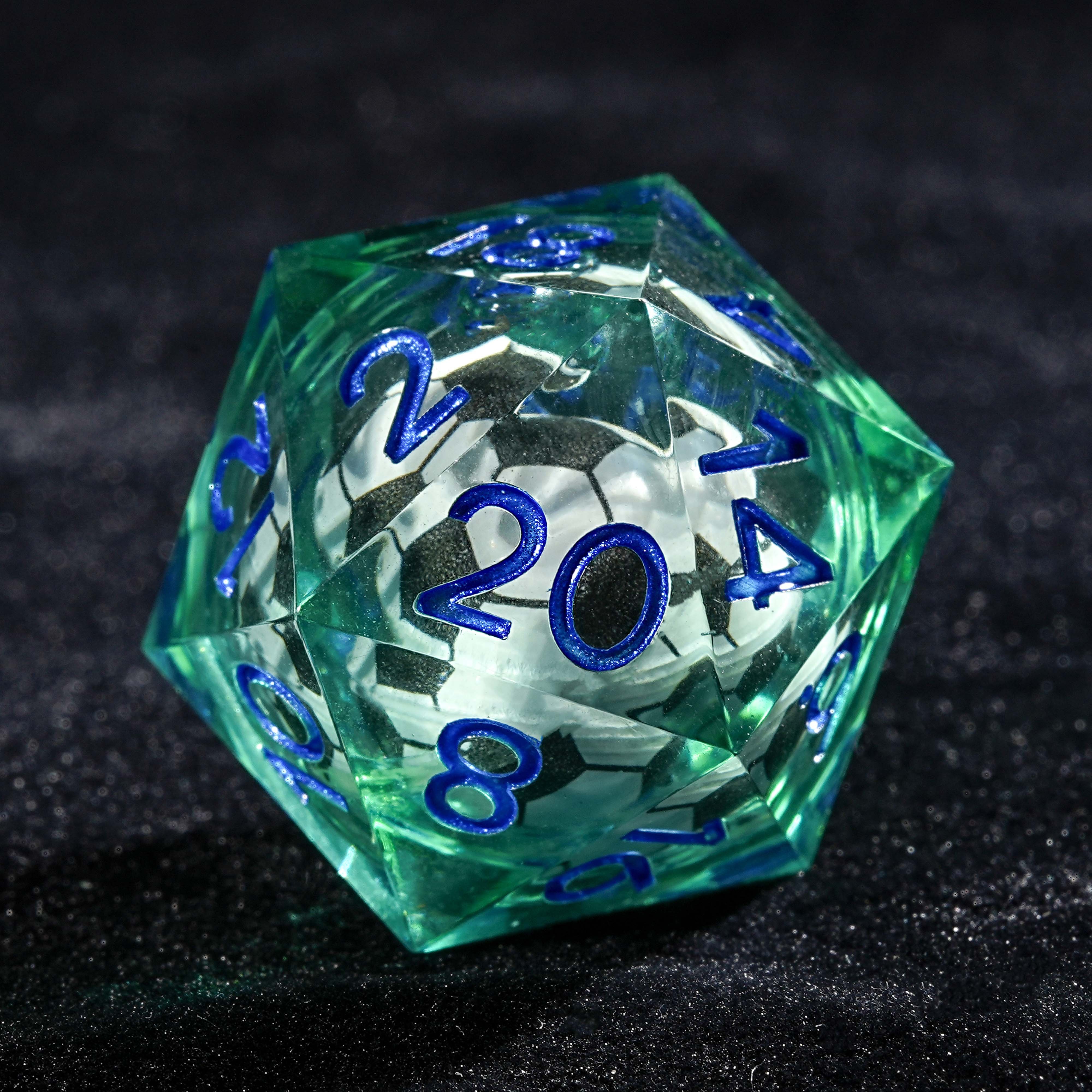 7Pcs Football Dice Green Resin Polyhedral Dice For DND Role Games Playing Collection Set