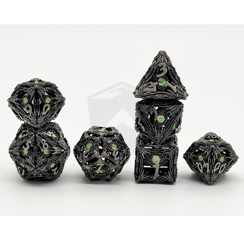 Hot Selling Metal Hollow Dnd Rpg Dice Set 7pcs Polyhedral Dungeons and Dragon Dice Board Game Dnd Dice