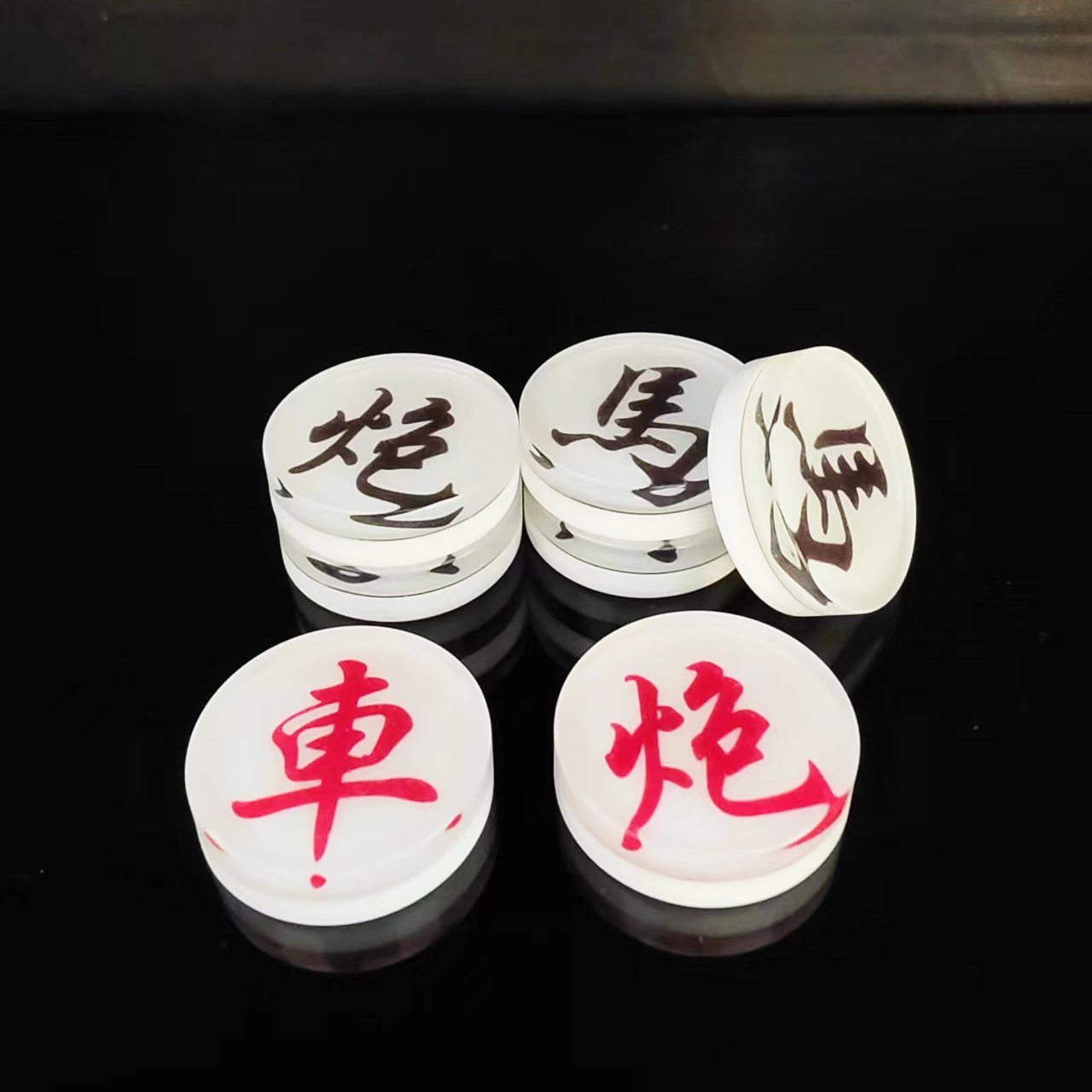 Wholesale Custom Low MOQ High-quality Acrylic Casino Game Poker Chip Set Chinese Chess Plastic Token