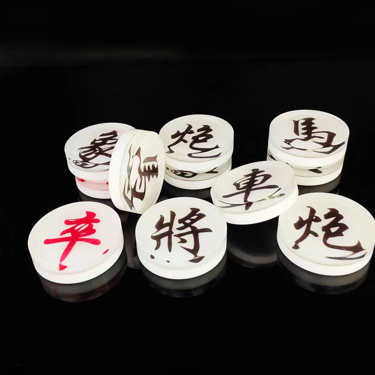 Wholesale Custom Low MOQ High-quality Acrylic Casino Game Poker Chip Set Chinese Chess Plastic Token