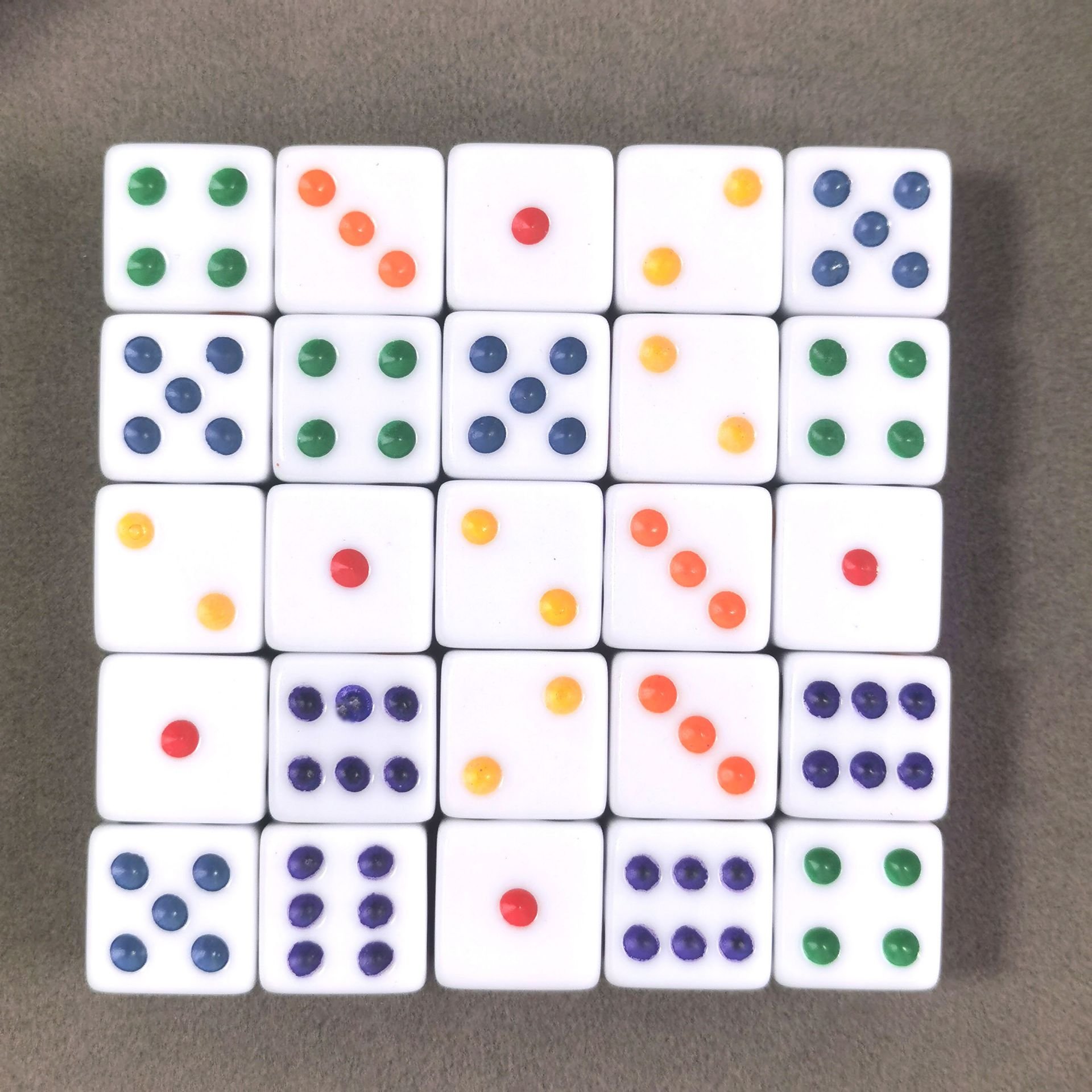 manufacturers personalized D6 16mm 25mm Colorful dots Right Angle white games acrylic custom dice