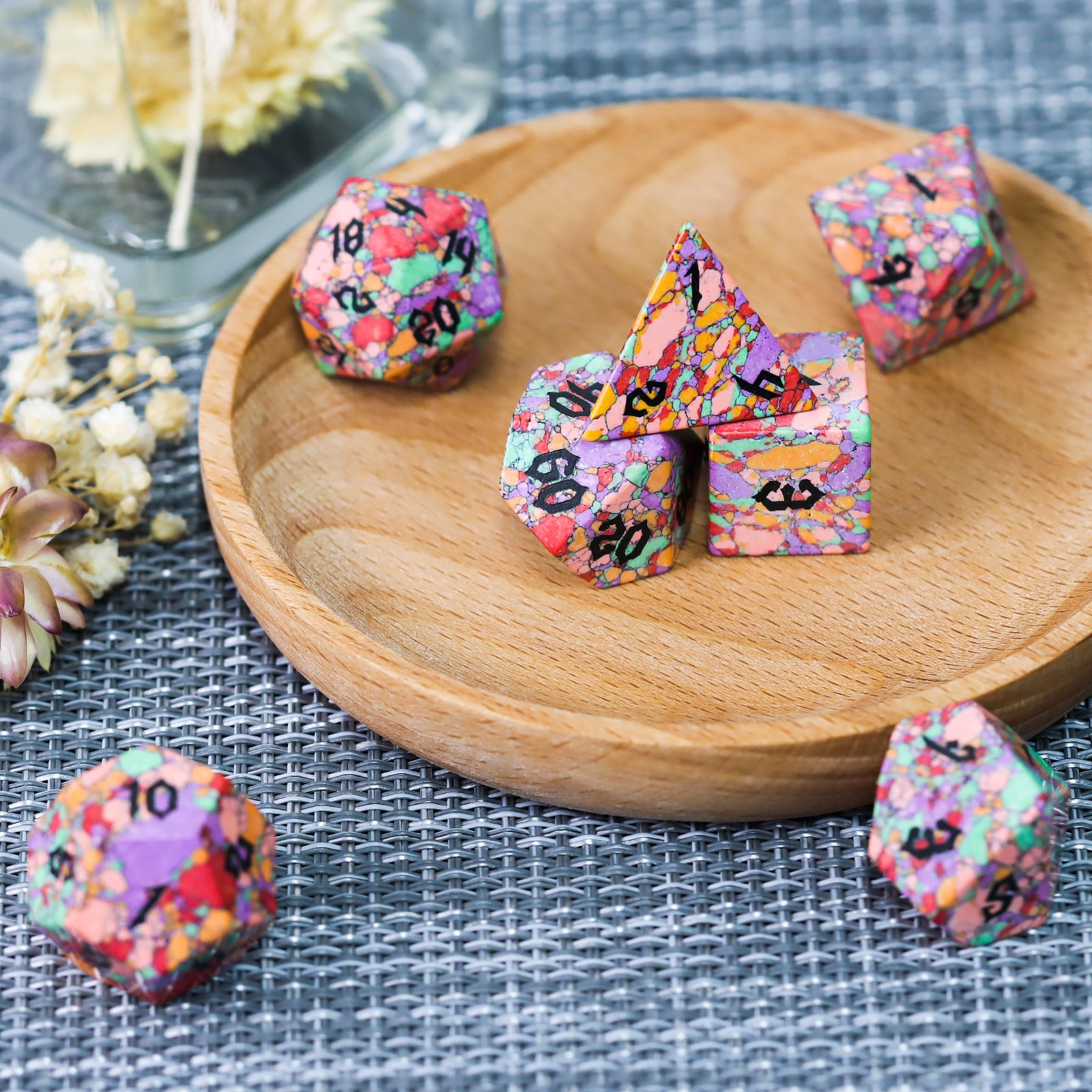 Factory wholesale customized high quality white turquoise dice set for dungeons and dragons RPG
