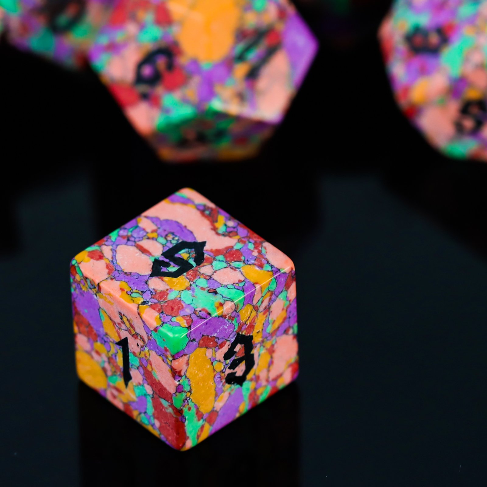 Factory wholesale customized high quality white turquoise dice set for dungeons and dragons RPG