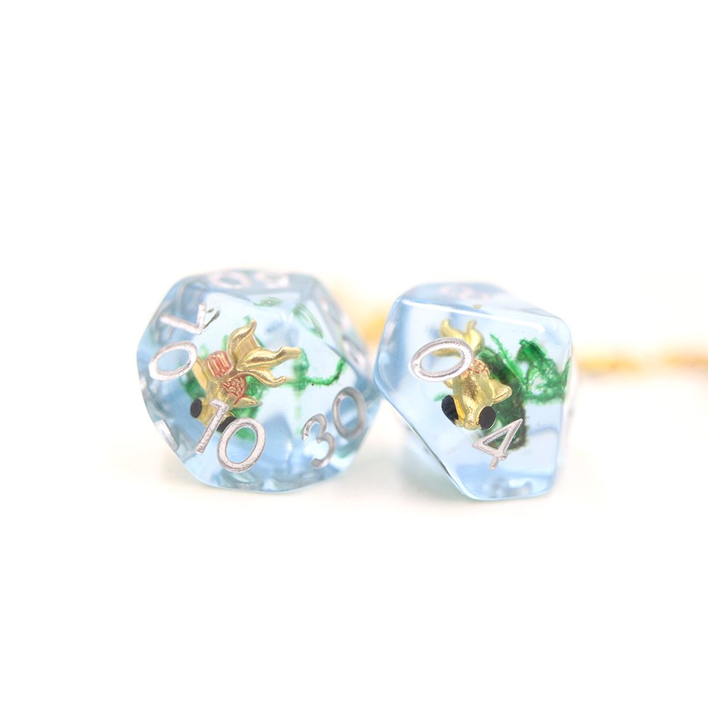OEM High Quality 7 pcs soft Edges resin fish dice custom dnd animal dice