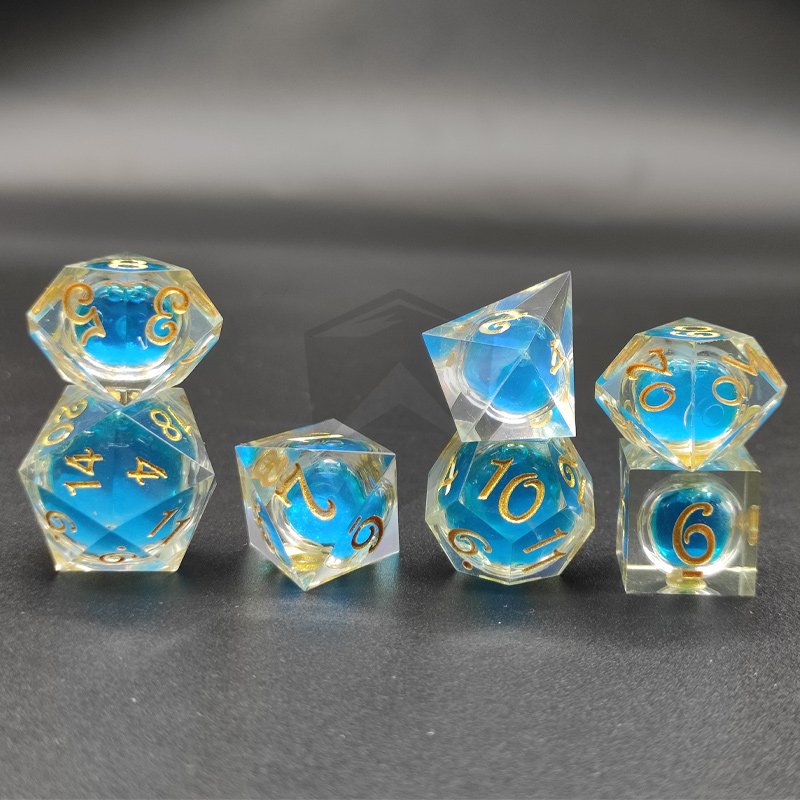 Creative DND Dice Craft Colored Transparent Resin Personality Dice Resin DND Liquid Dice for Game