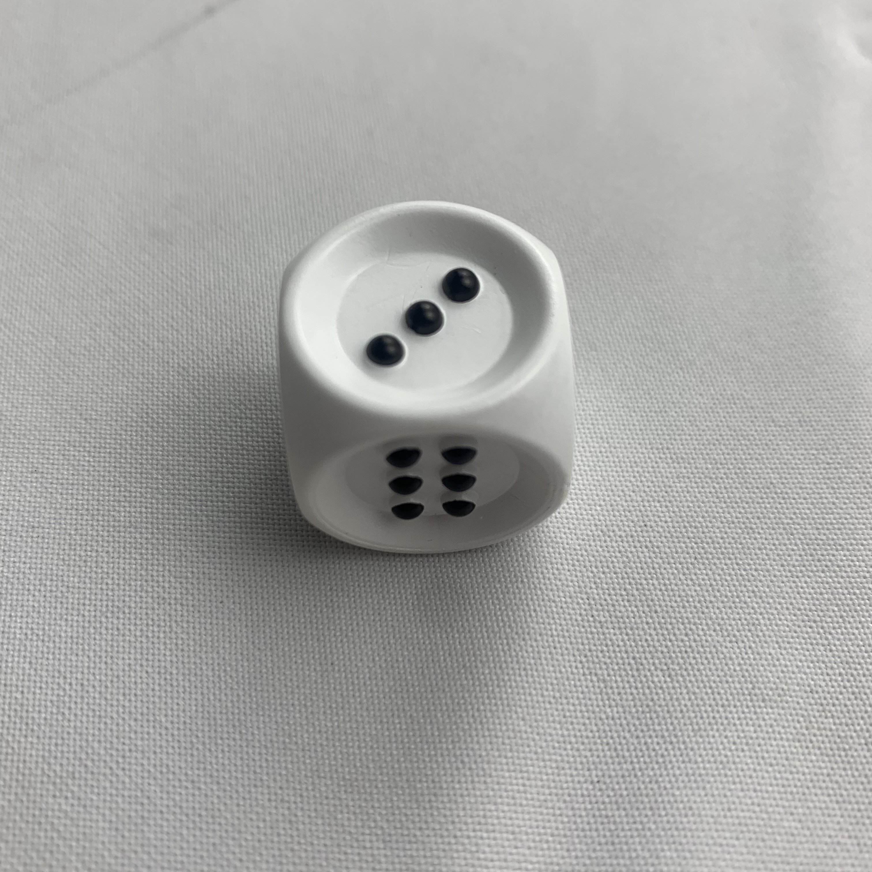 Luxury 20mm Blindman Dice white color