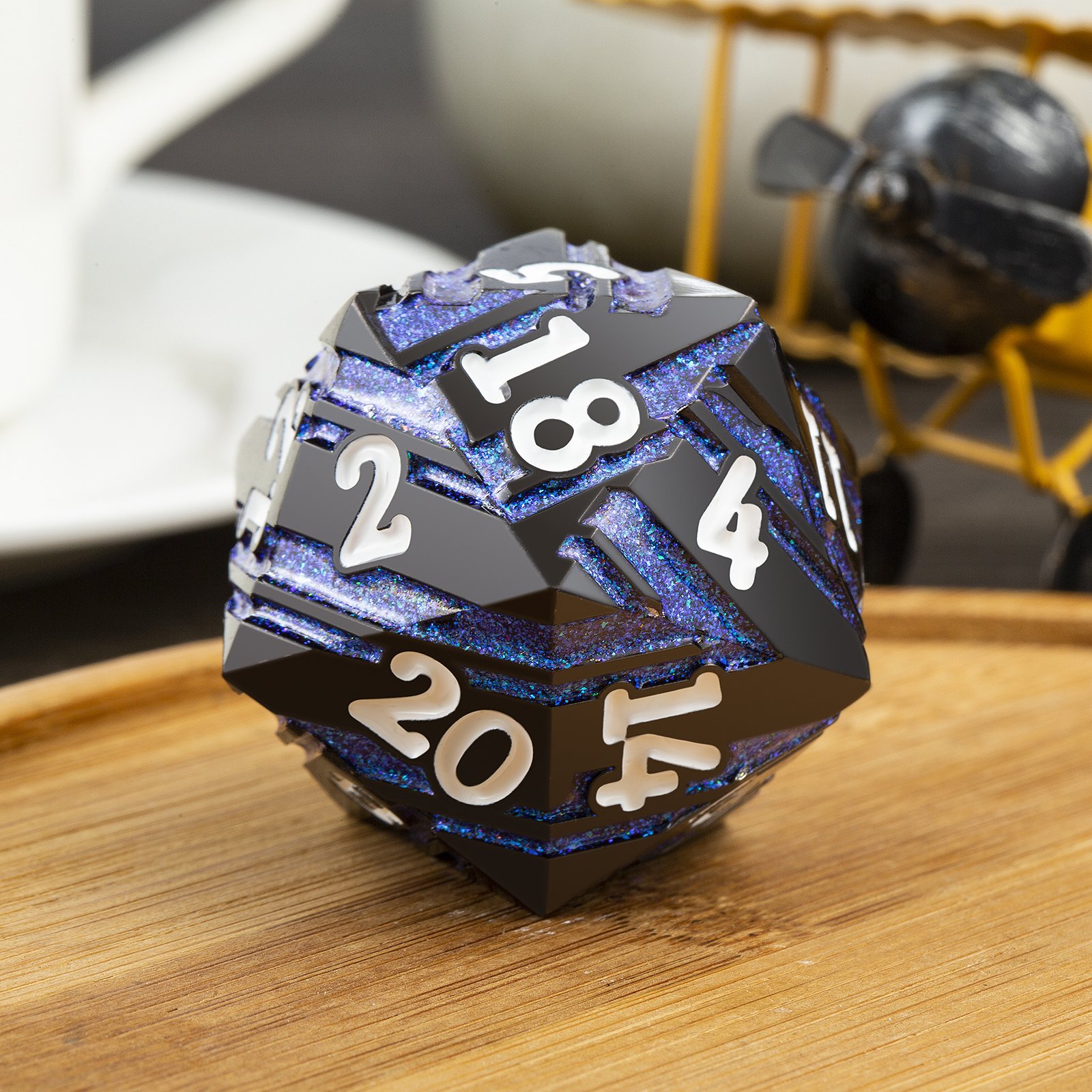 Role Playing Dice 40mm Giant Custom 20 Sided RPG Dice Metal D20 Dice Magic D20 for Board game