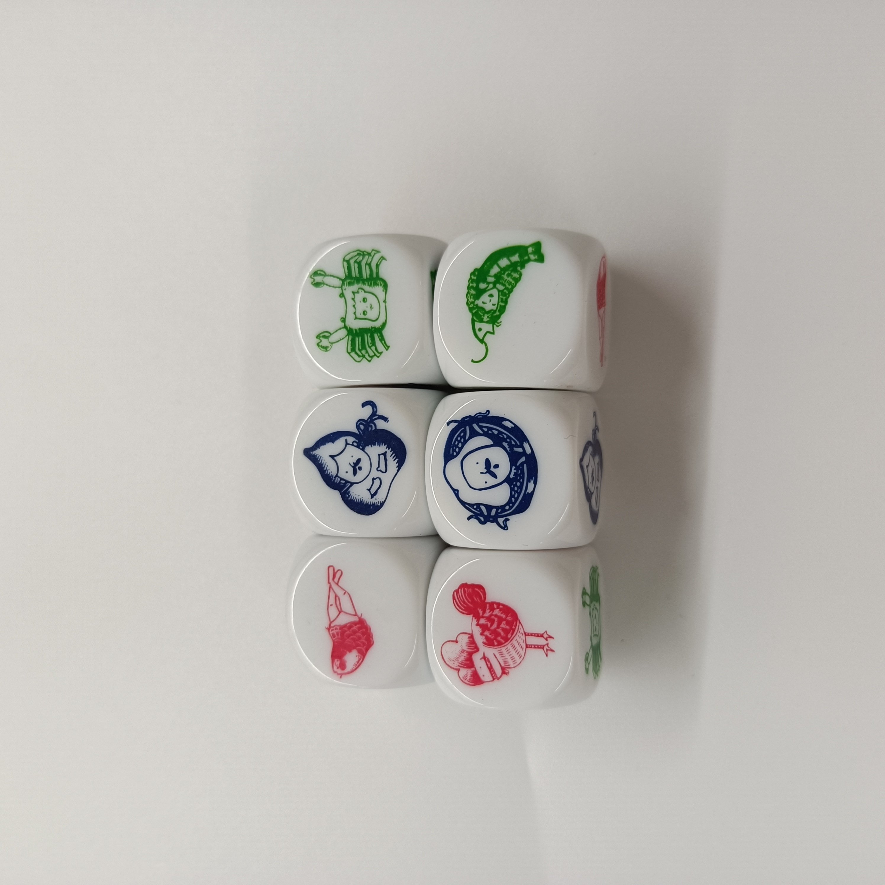 Custom Printed Acrylic Game Dice with 6 Sided Featuring Round and Squared Corner Dice Custom