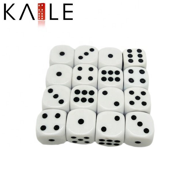 Factoru wholesale acrylic gaming dice d6 sides 16mm white dice black dot round corner casino for adults and kids playing games