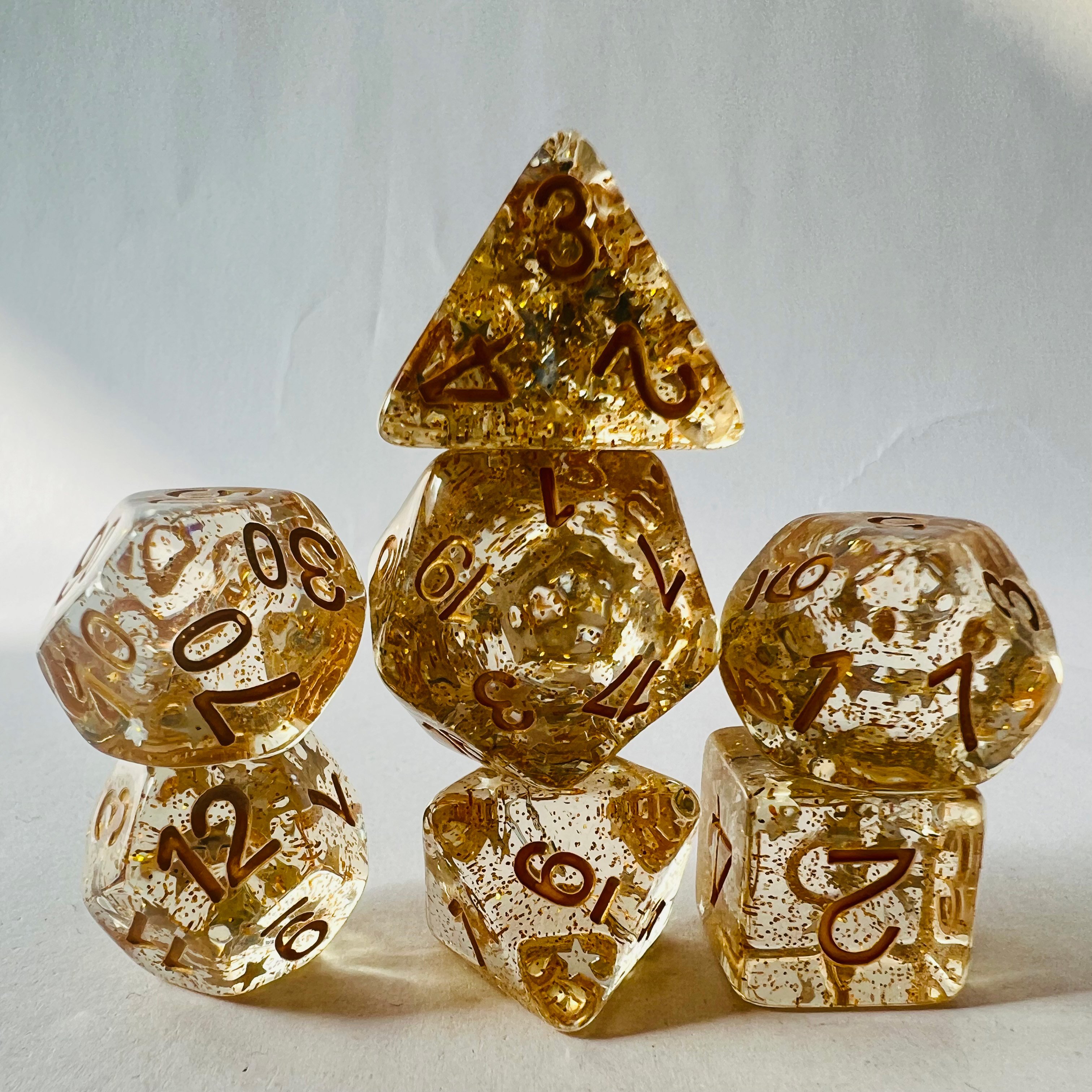 Bulk Custom Logo Engraved Polyhedron Resin Square Corner Pointy Gold Foil Dice Set Yellow Transparent Rpg Dice