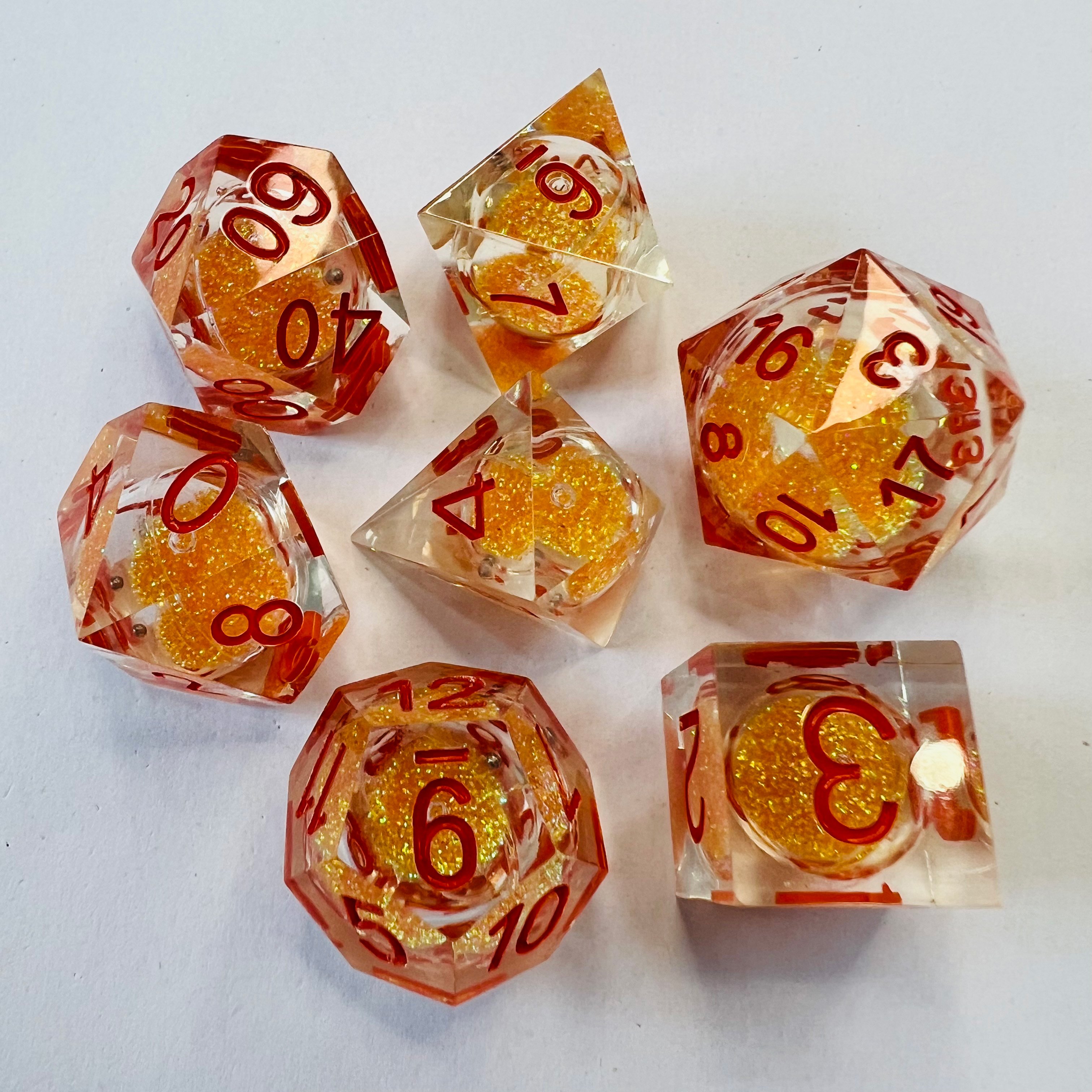 Custom Logo Rpg Dnd Board Game Dice Polyhedral Colorful Quicksand Liquid Core Fill 16Mm Handmade Resin Dice