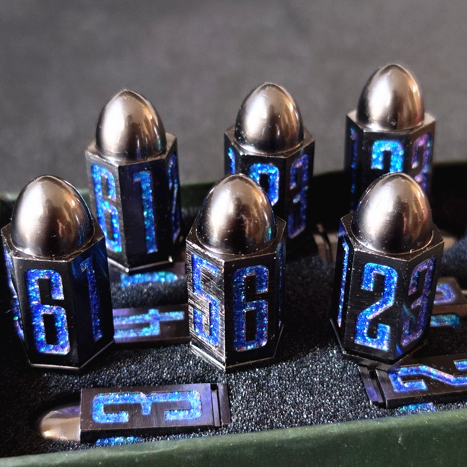 Mini Planet Bullet DND Dice Set for Dungeons and Dragons Tavern Play d&d Metal Custom polyhedral RPG Christmas&Halloween Gift