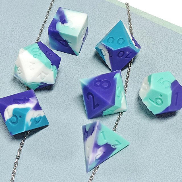 Hot sales Silicone Dice Mix Blend Color Polyhedral 7pc DND Dice Set for RPG DND Board Games