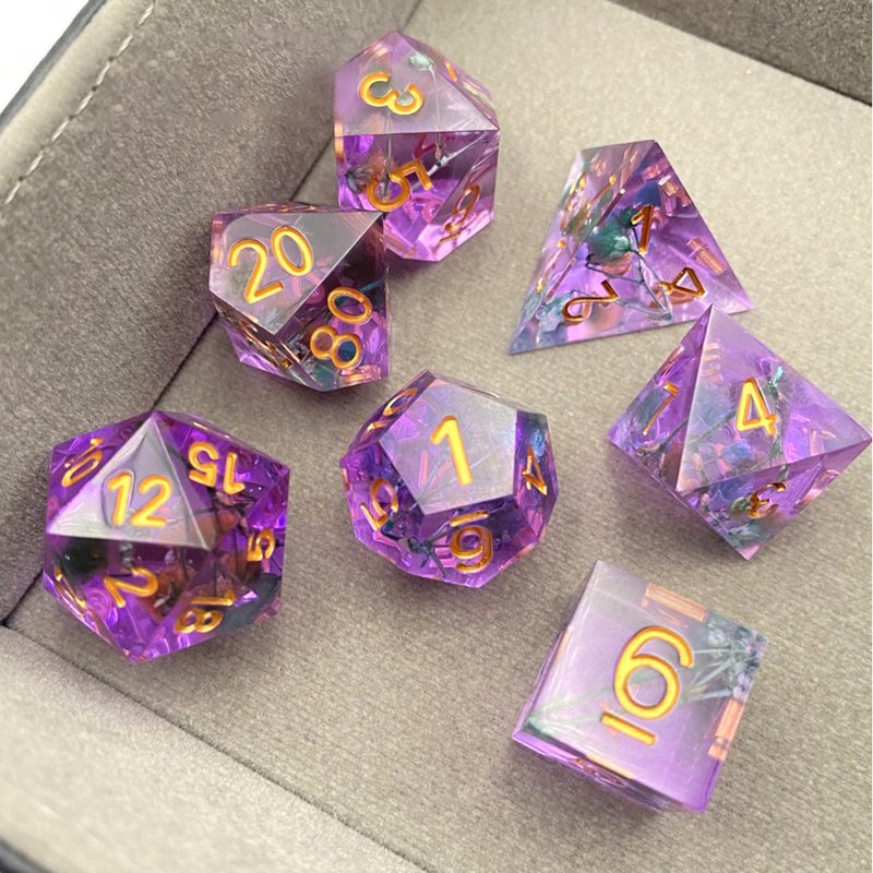 Wholesale Custom Four Color Razor Sharp Edge Amber Dice Tower D20 Precision Polyhedral Resin Dice for Board Game